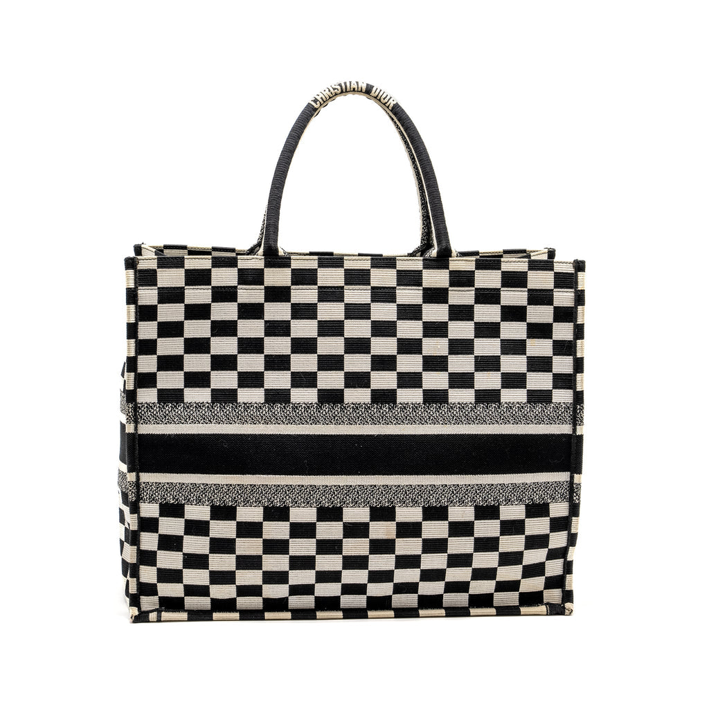 DIOR LARGE BOOK TOTE WHITE CHECKERED EMBROIDERED CANVAS BLACK / WHITE