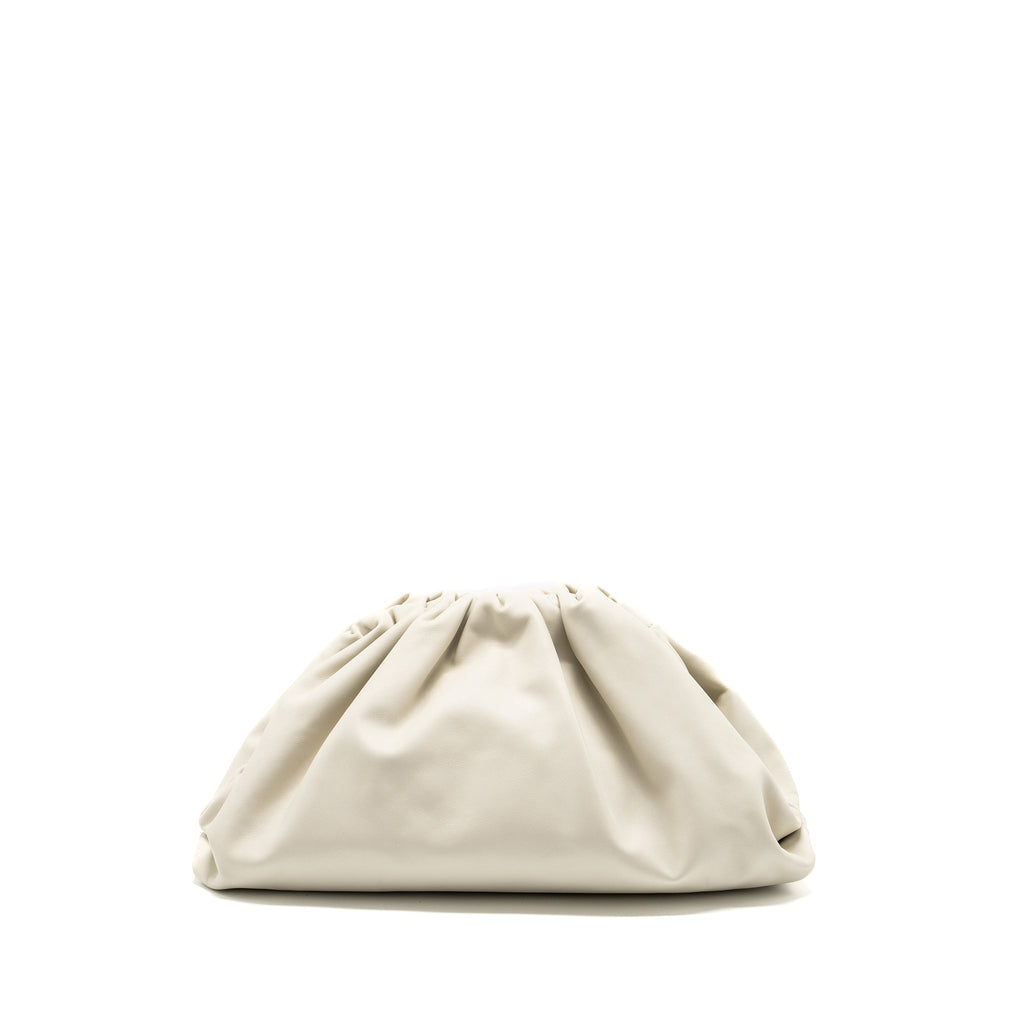 BOTTEGA VENETA THE POUCH CALFSKIN WHITE GHW