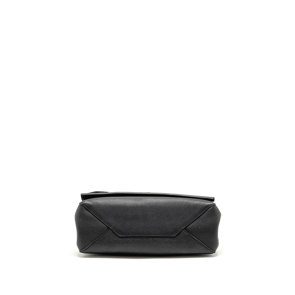 LOUIS VUITTON LOCK ME BAG CALFSKIN BLACK SHW