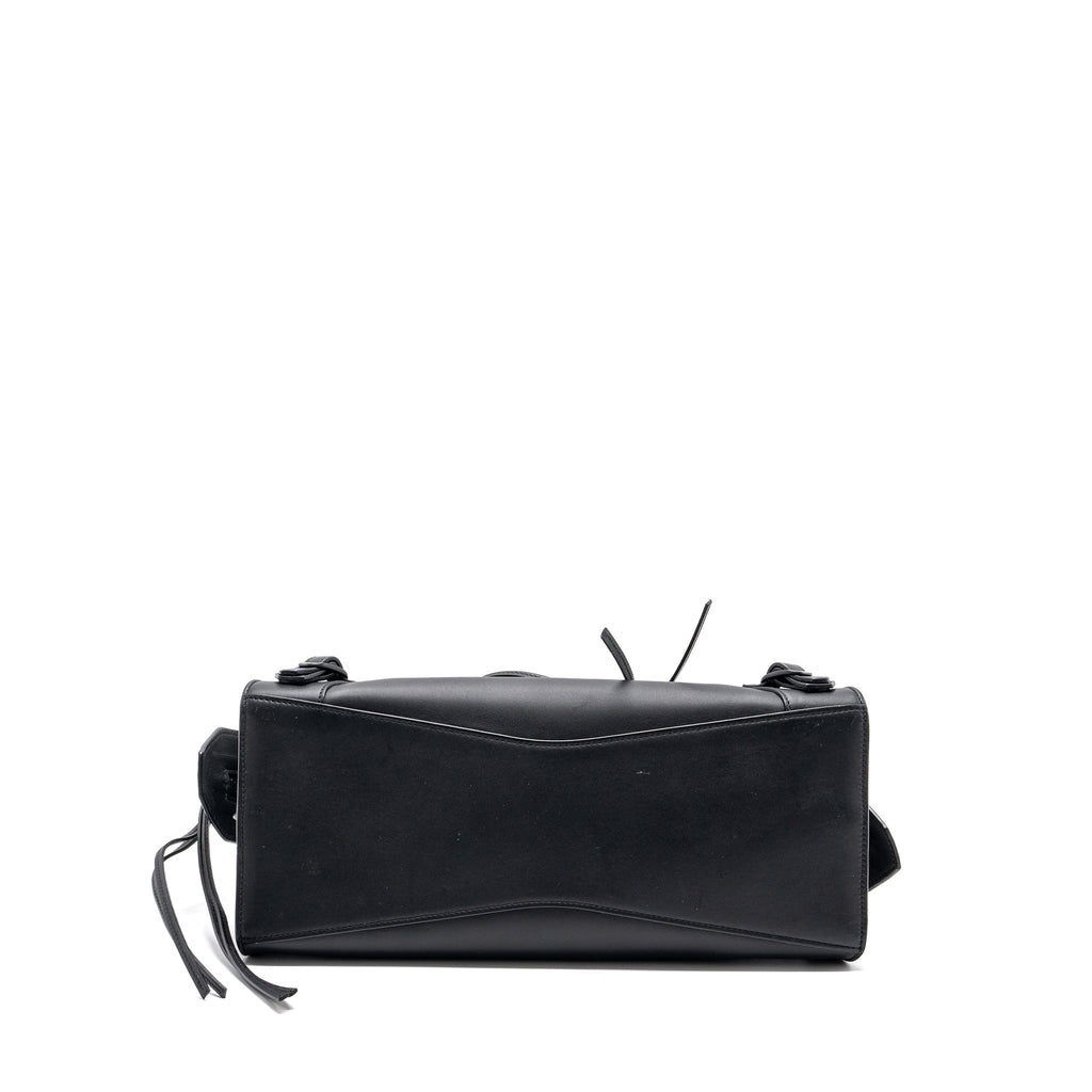 BALENCIAGA NEO CLASSIC SMALL HANDBAG CALFSKIN BLACK BLACK/RUTHENIUM HARDWARE