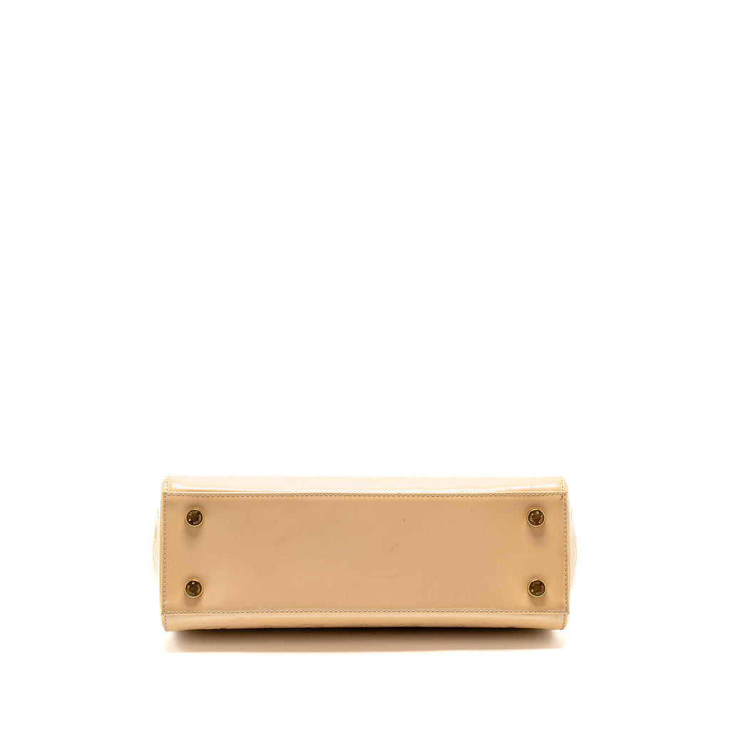 LOUIS VUITTON VERNIS BREA MM PATENT MONOGRAM BEIGE GHW