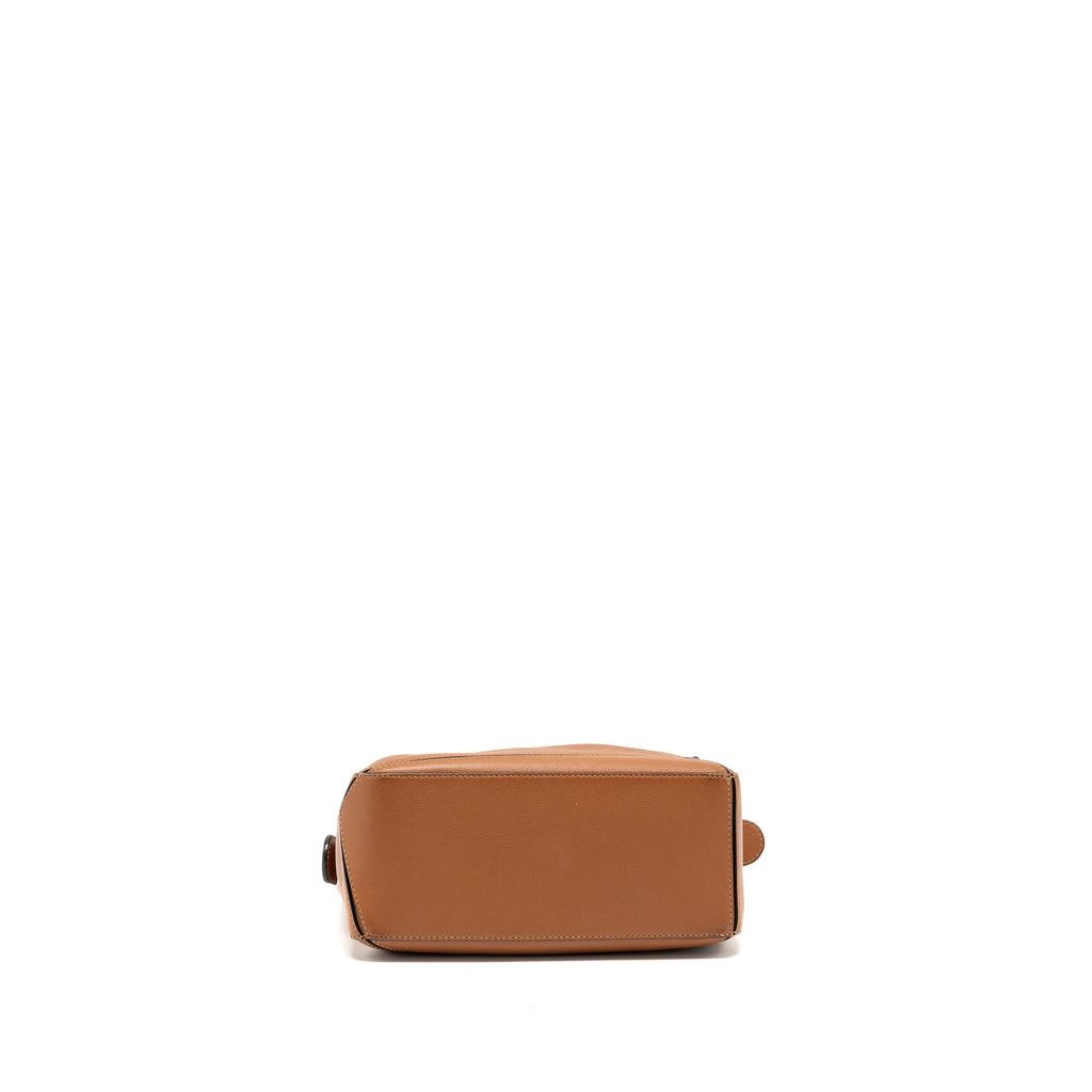 LOEWE SMALL PUZZLE BAG CALFSKIN TAN SHW