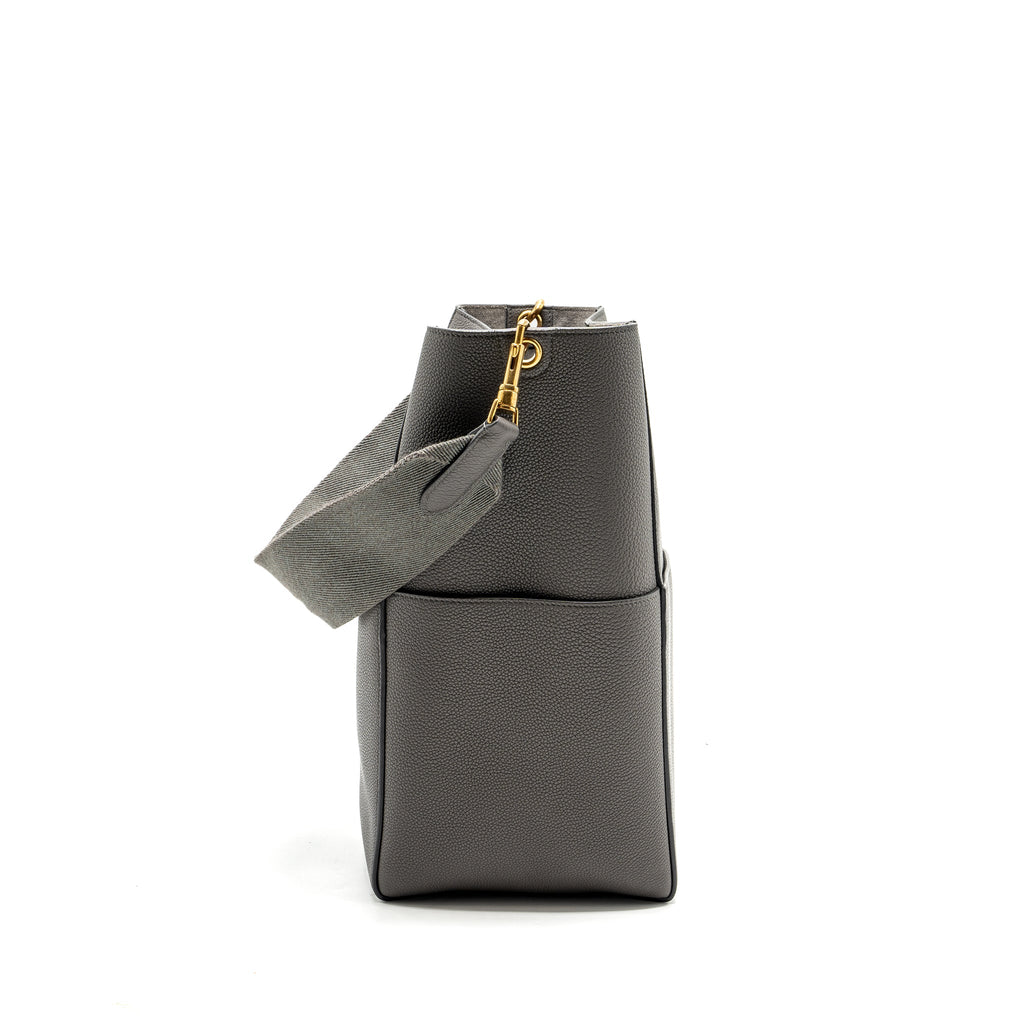 CELINE SANGLE BUCKET BAG GRAINED CALFSKIN GREY GHW