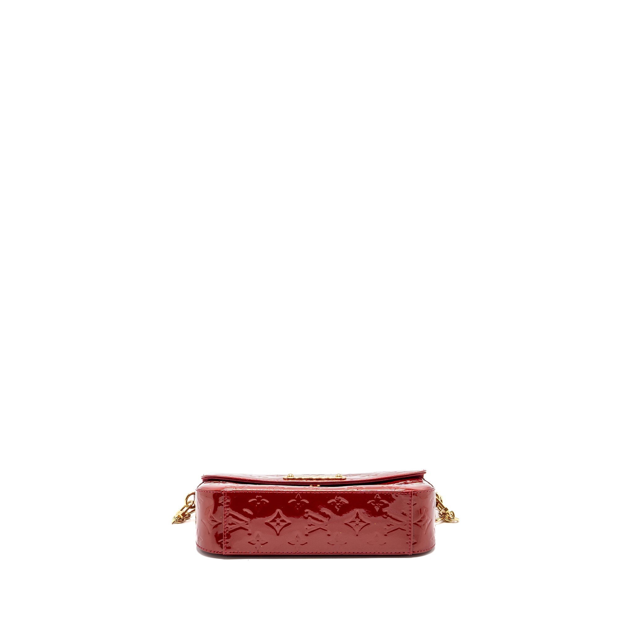 LOUIS VUITTON FLAP SHOULDER EVENING BAG PATENT LEATHER RED GHW