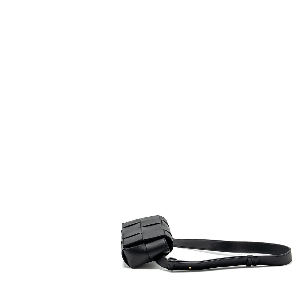 BOTTEGA VENETA CASSETTE BELT BAG LAMBSKIN BLACK GHW