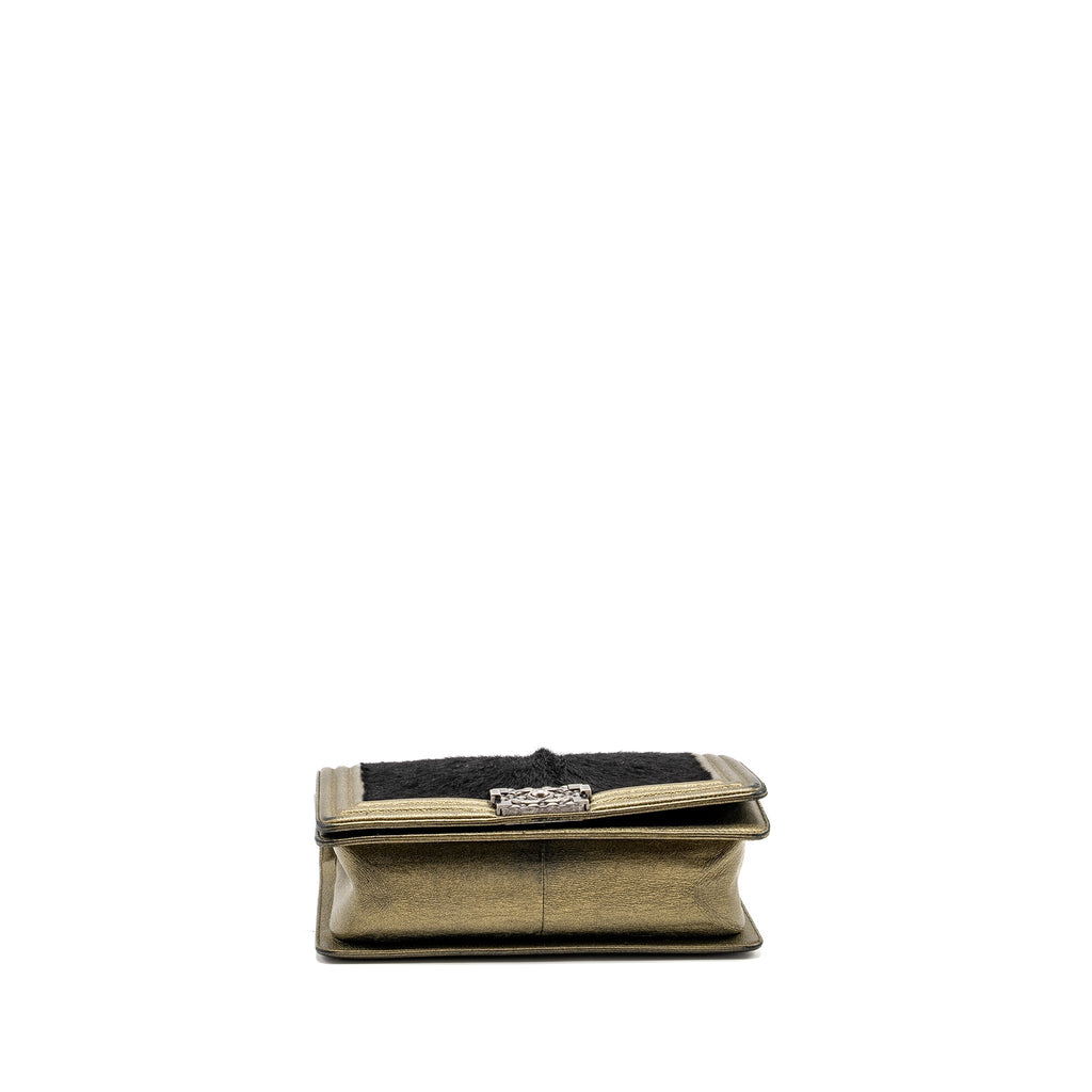 CHANEL MEDIUM BOY BAG HORSEHAIR / CALFSKIN BLACK / GOLD RUTHENIUM HARDWARE