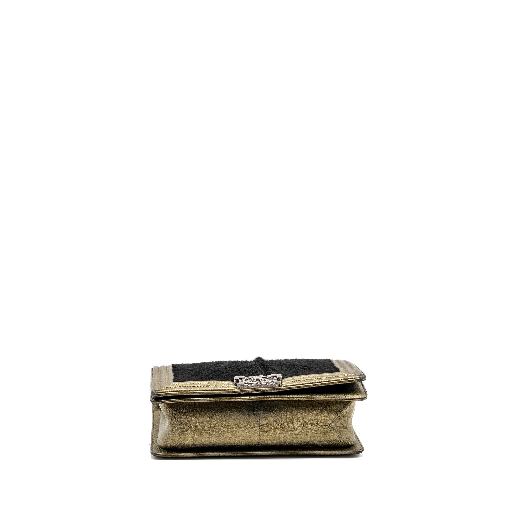 CHANEL MEDIUM BOY BAG HORSEHAIR / CALFSKIN BLACK / GOLD RUTHENIUM HARDWARE