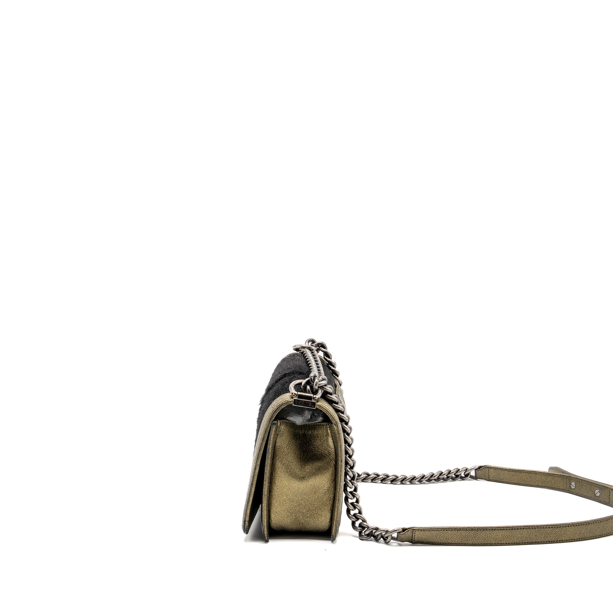CHANEL MEDIUM BOY BAG HORSEHAIR / CALFSKIN BLACK / GOLD RUTHENIUM HARDWARE