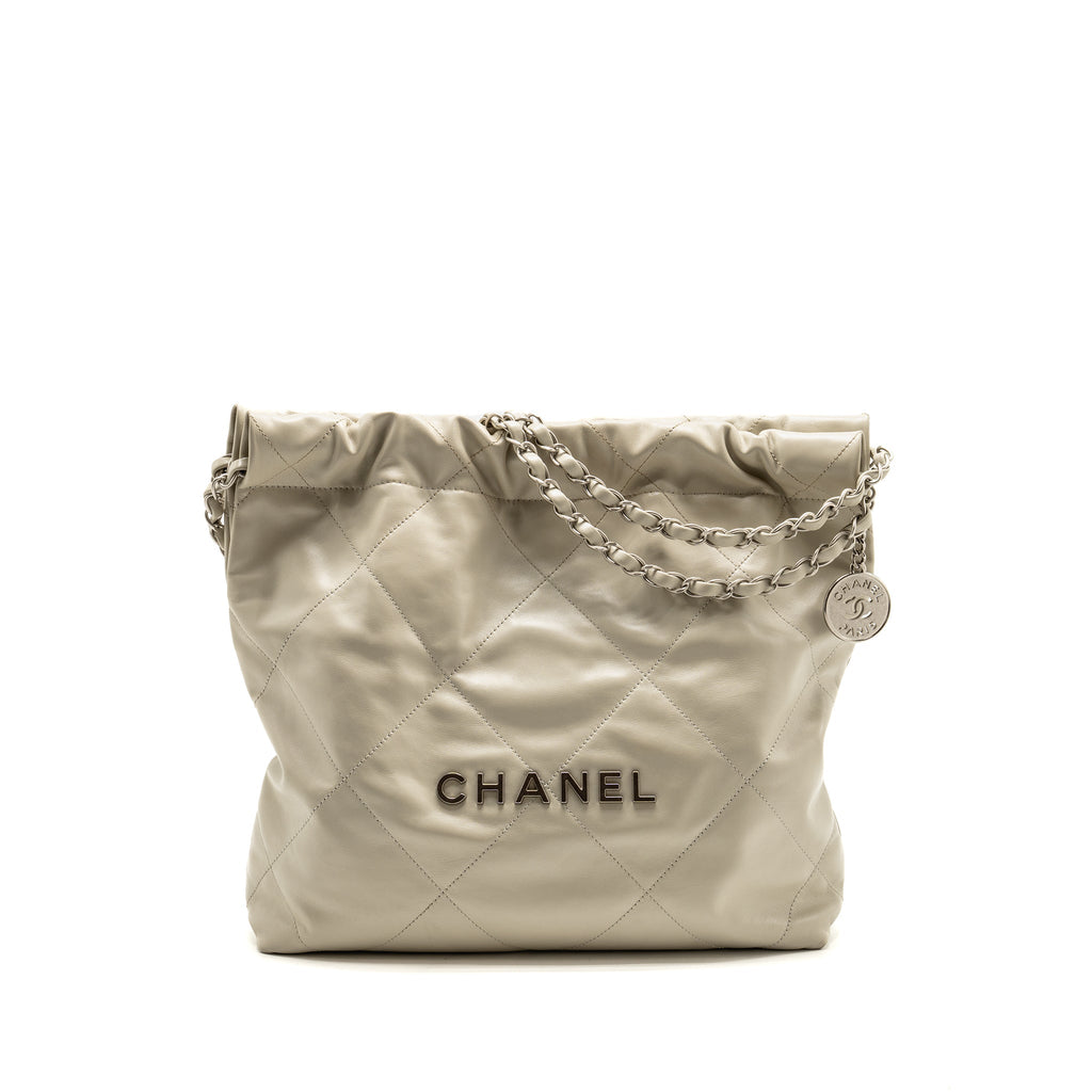 CHANEL SMALL 22 SHINY CALFSKIN LIGHT GREY SHW (MICROCHIP)