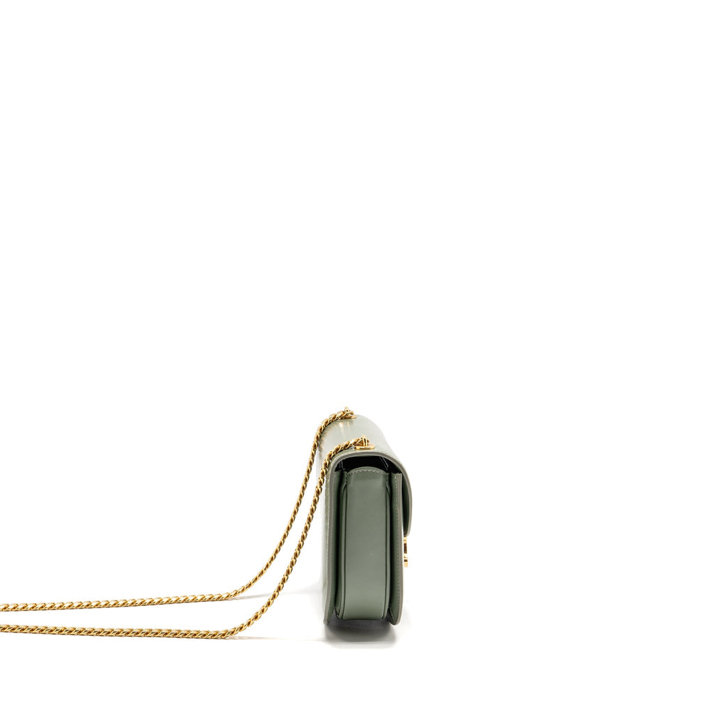 CELINE BESACE CLEA TRIOMPHE CHAIN BAG SHINY CALFSKIN GREEN GHW