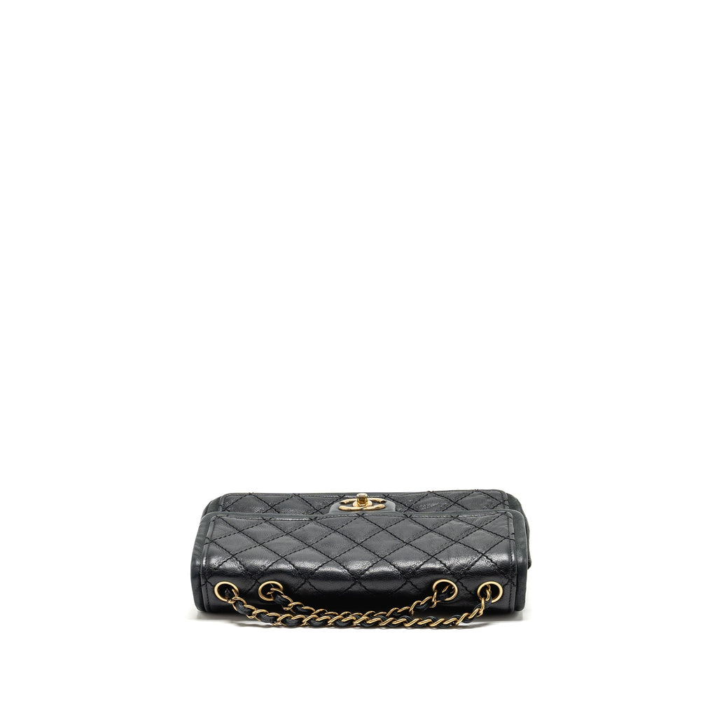 CHANEL QUILTED FLAP BAG CALFSKIN DARK BLUE GHW