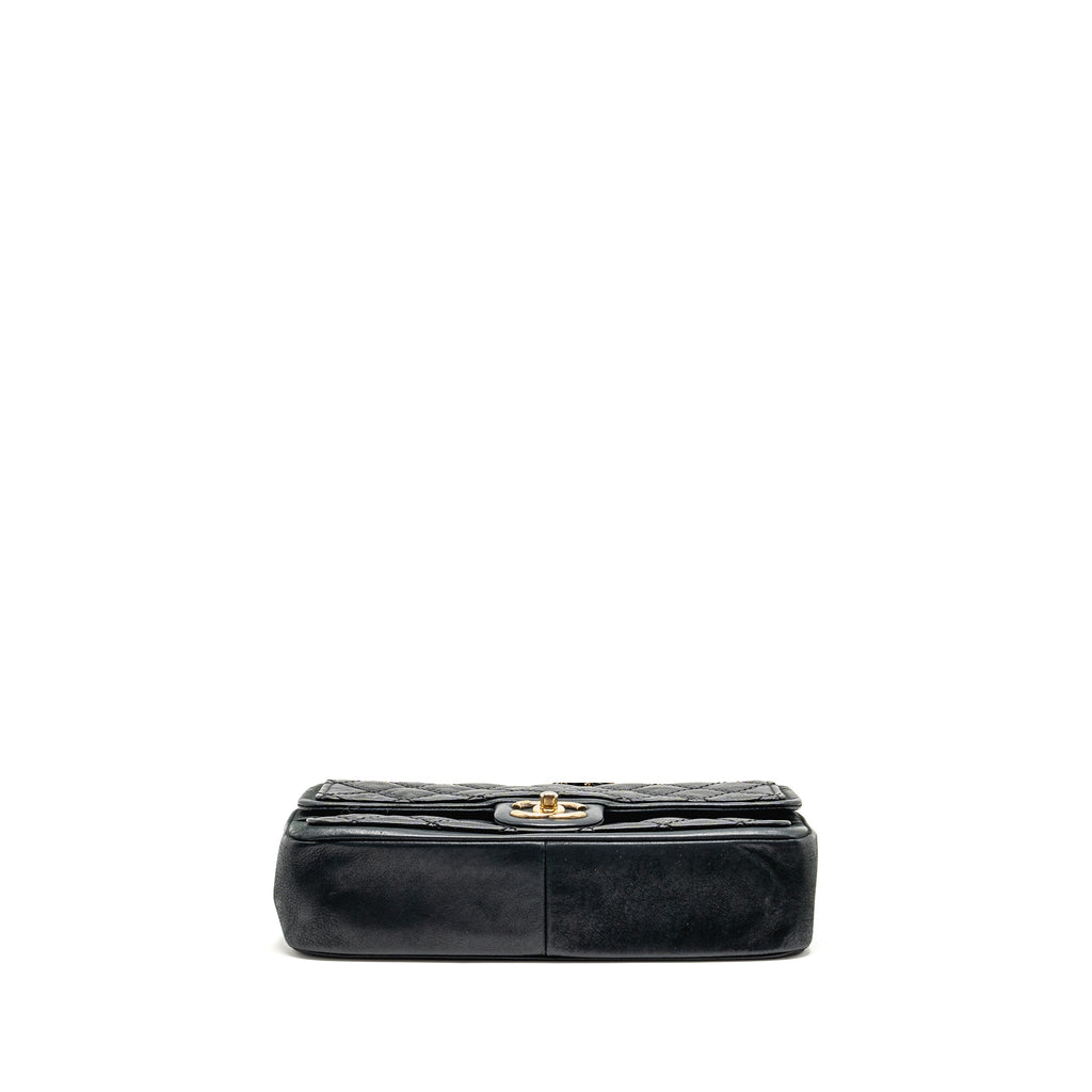CHANEL QUILTED FLAP BAG CALFSKIN DARK BLUE GHW