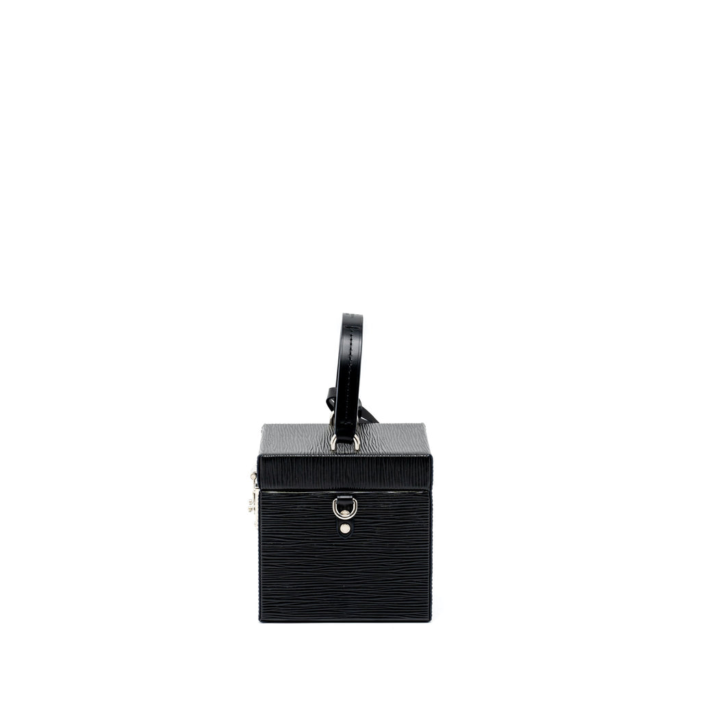 LOUIS VUITTON BLEECKER BOX BAG EPI BLACK SHW