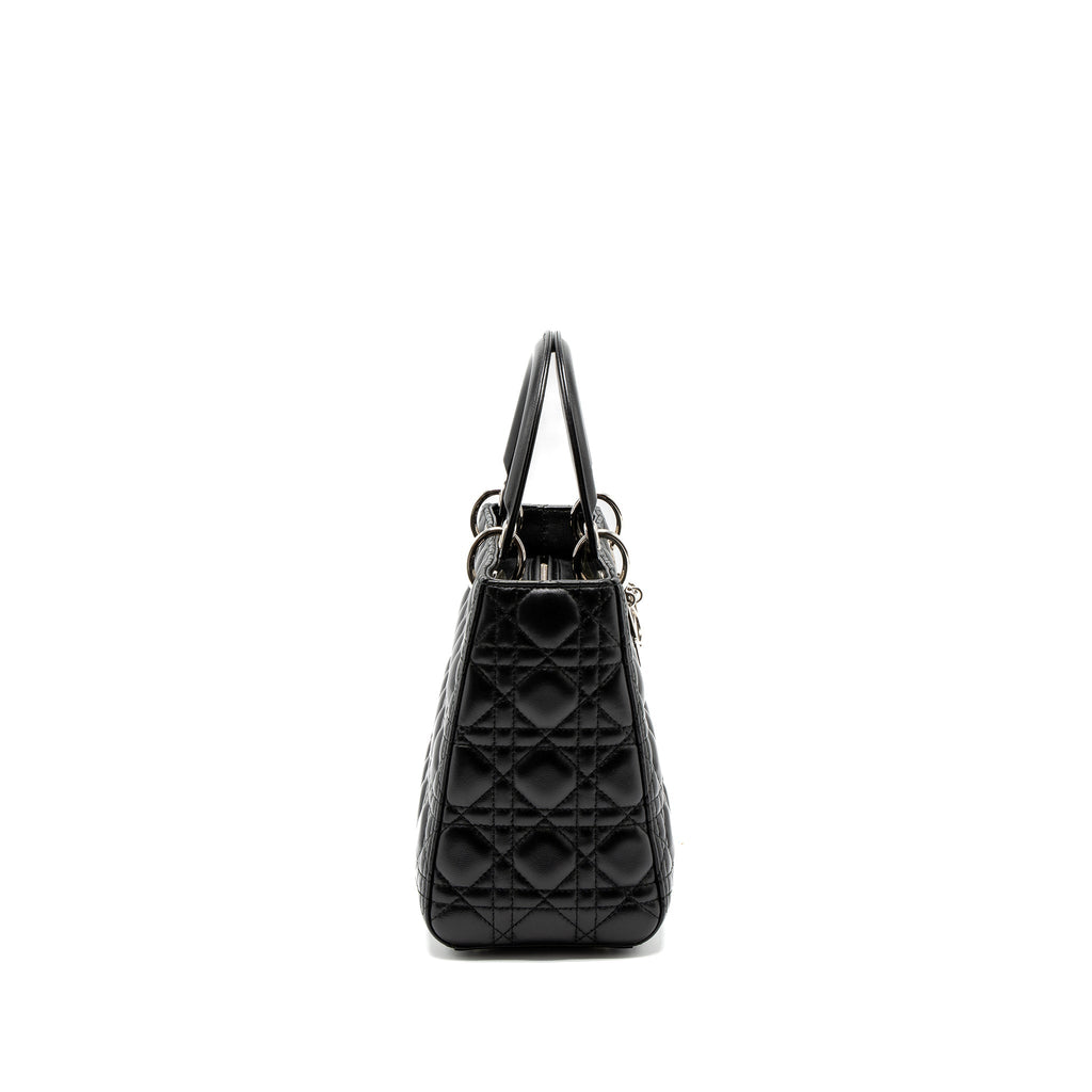 DIOR MEDIUM LADY DIOR LAMBSKIN BLACK SHW