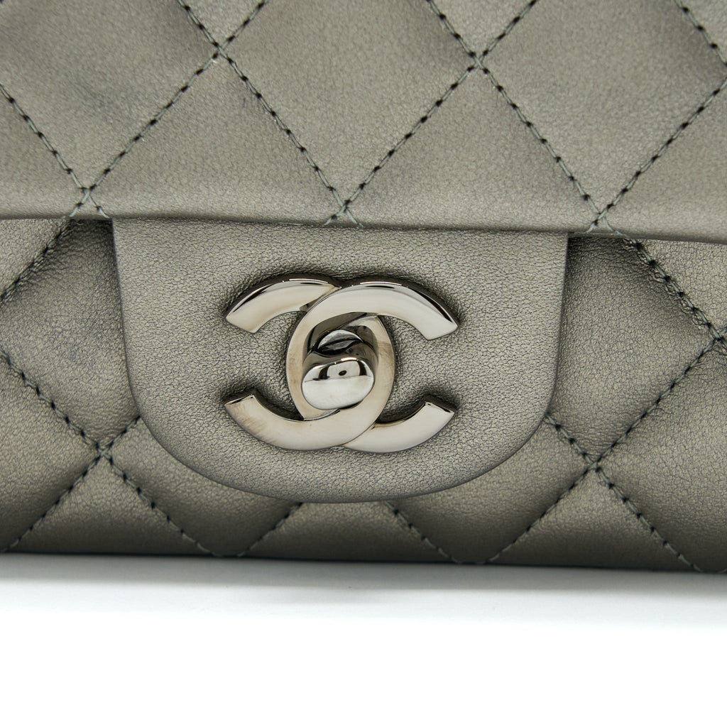 CHANEL 21B MINI RECTANGULAR FLAP BAG CALFSKIN METALLIC SILVER WITH SHINY RUTHENIUM HARDWARE (MICROCHIP)