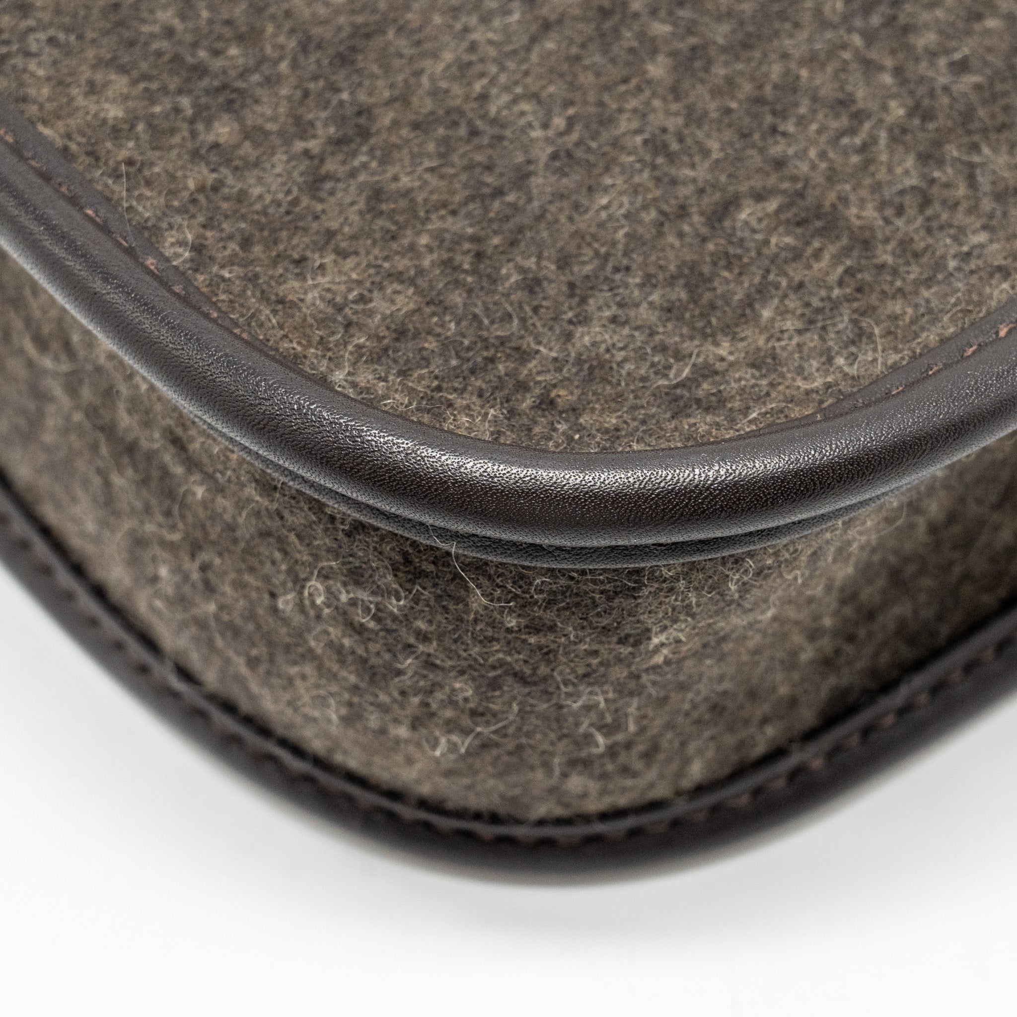 HERMES MINI EVELYNE FEUTRE/SWIFT/SANGLE WOOL EBENE