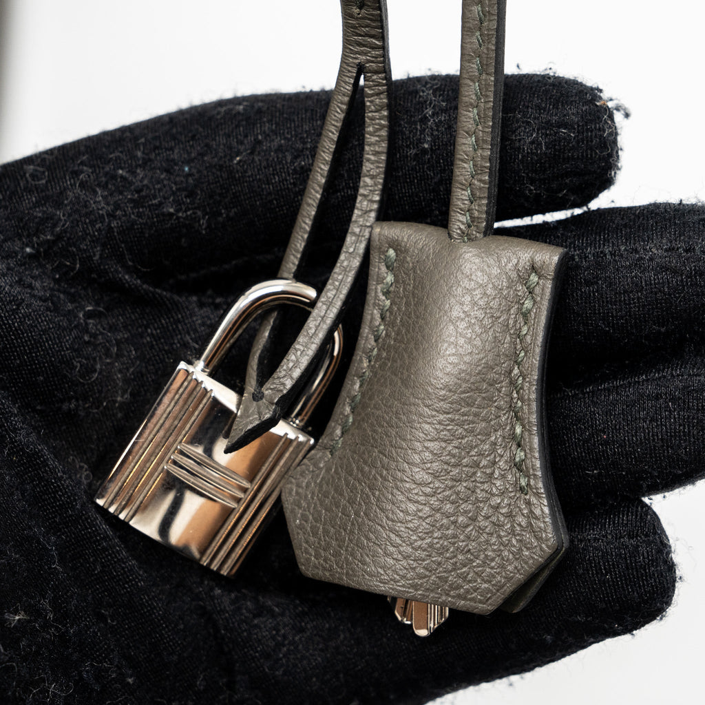 HERMES KELLY 28 EVERCOLOR VERT DE GRIS SHW