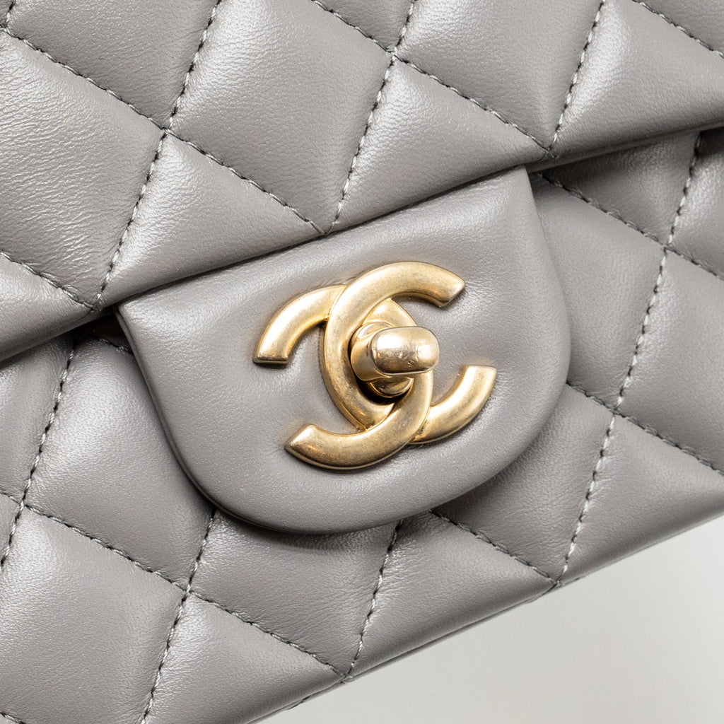 CHANEL 22K METAL TOP HANDLE MINI RECTANGULAR FLAP BAG LAMBSKIN GREY GHW (MICROCHIP)