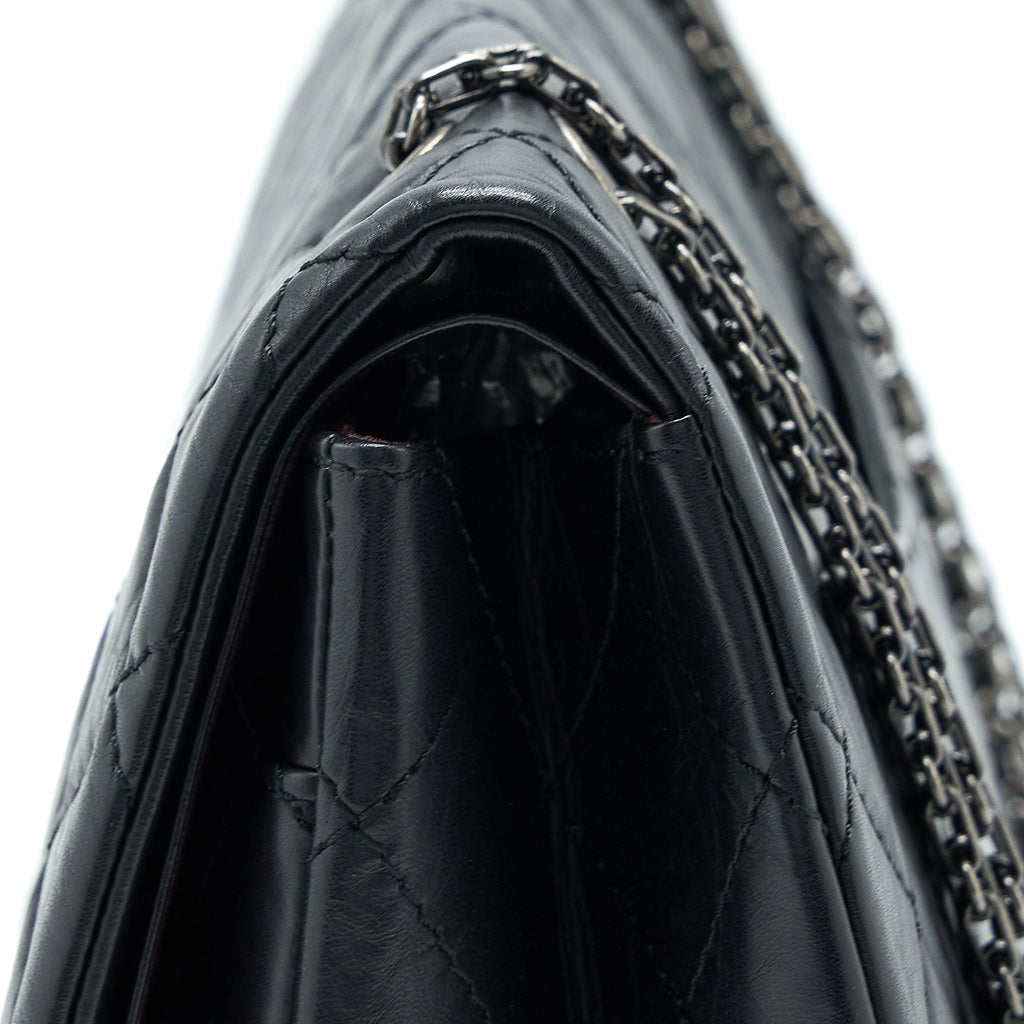 CHANEL 2.55 REISSUE 227 AGED CALFSKIN BLACK RUTHENIUM SHW