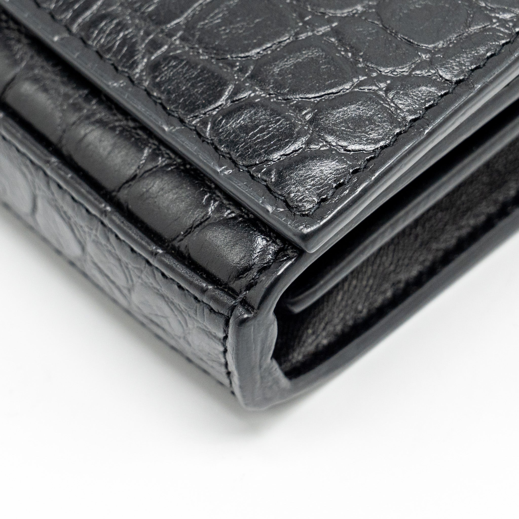 SAINT LAURENT / YSL CLASSIC CHAIN WALLET CROC-EMBOSSED CALFSKIN BLACK SHW