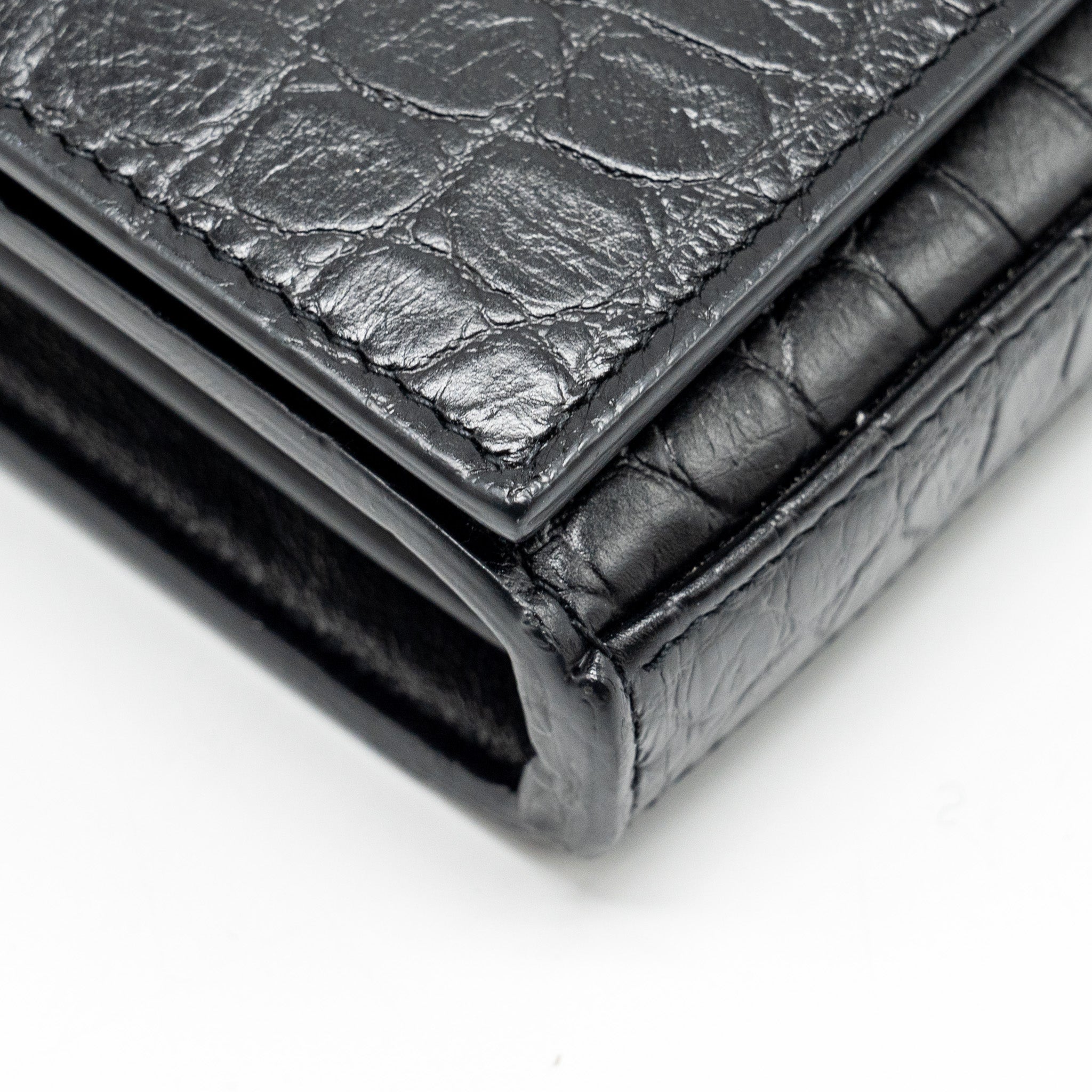 SAINT LAURENT / YSL CLASSIC CHAIN WALLET CROC-EMBOSSED CALFSKIN BLACK SHW