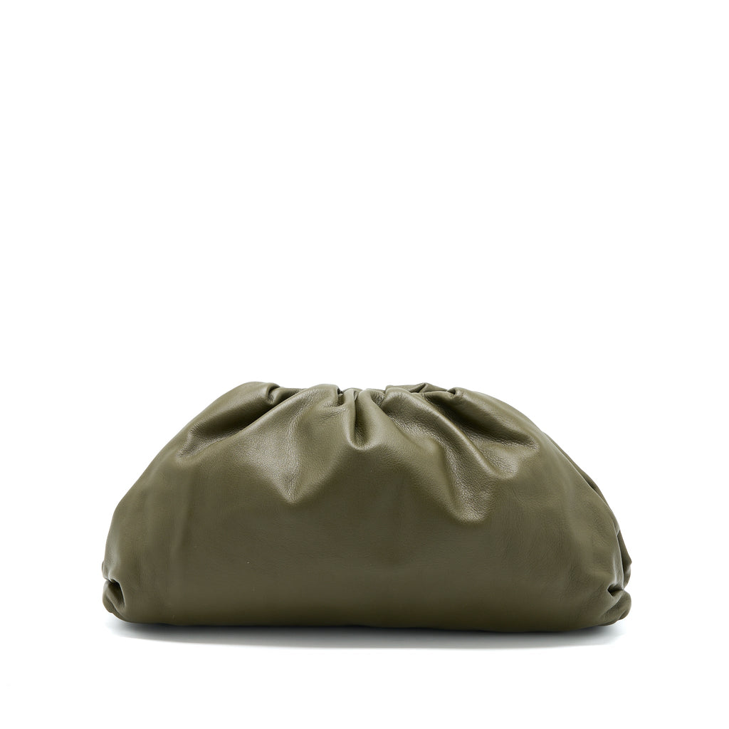 BOTTEGA VENETA CLUTCH CALFSKIN DARK GREEN GHW