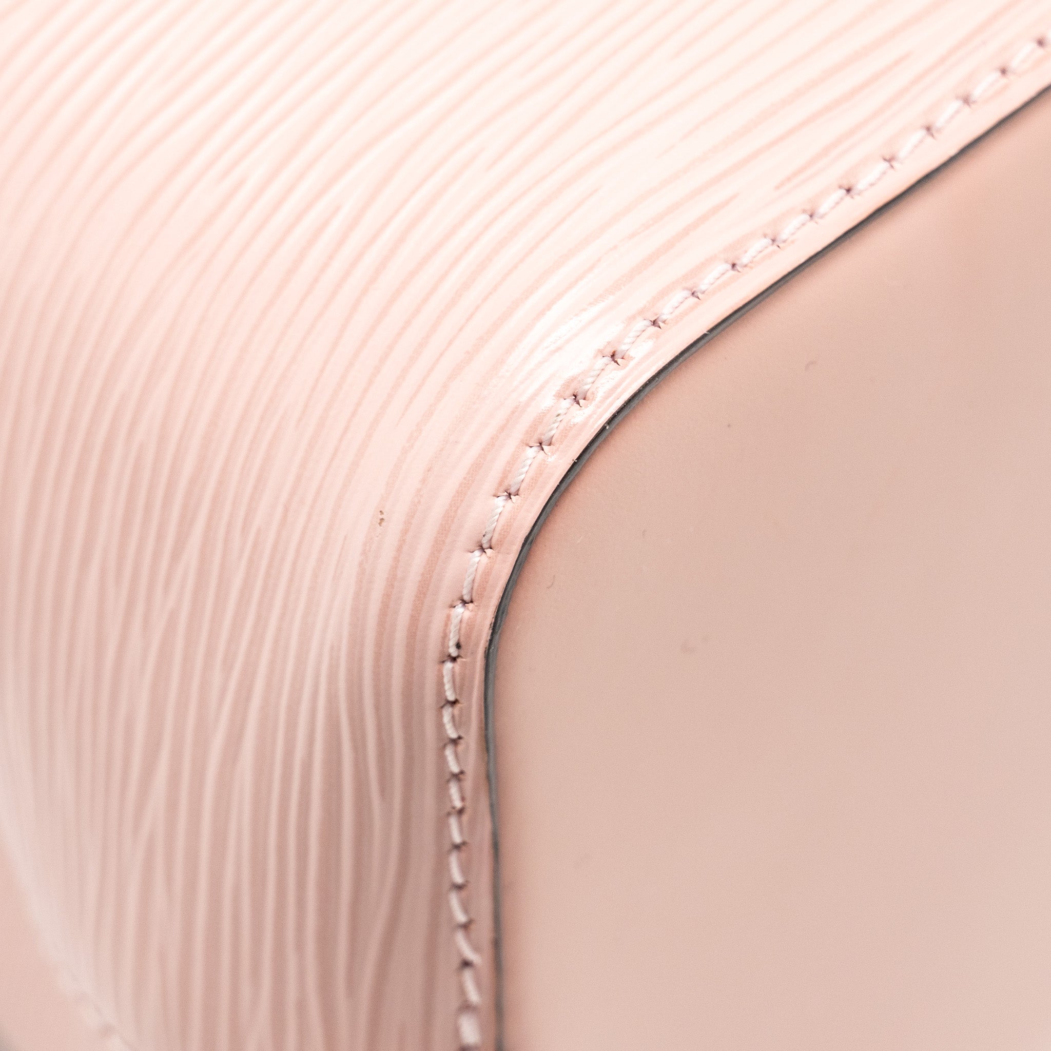 LOUIS VUITTON NEO NOE BB EPI ROSE BALLERINE SHW