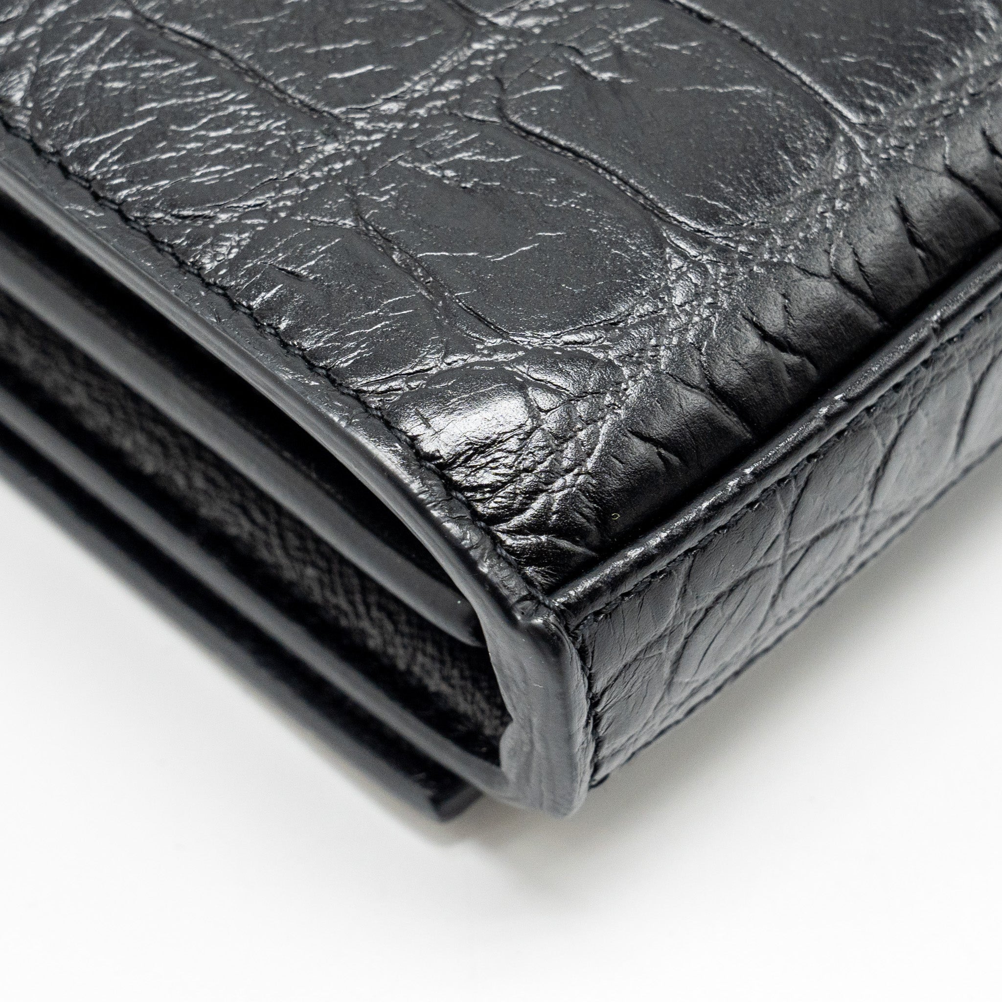 SAINT LAURENT / YSL CLASSIC CHAIN WALLET CROC-EMBOSSED CALFSKIN BLACK SHW