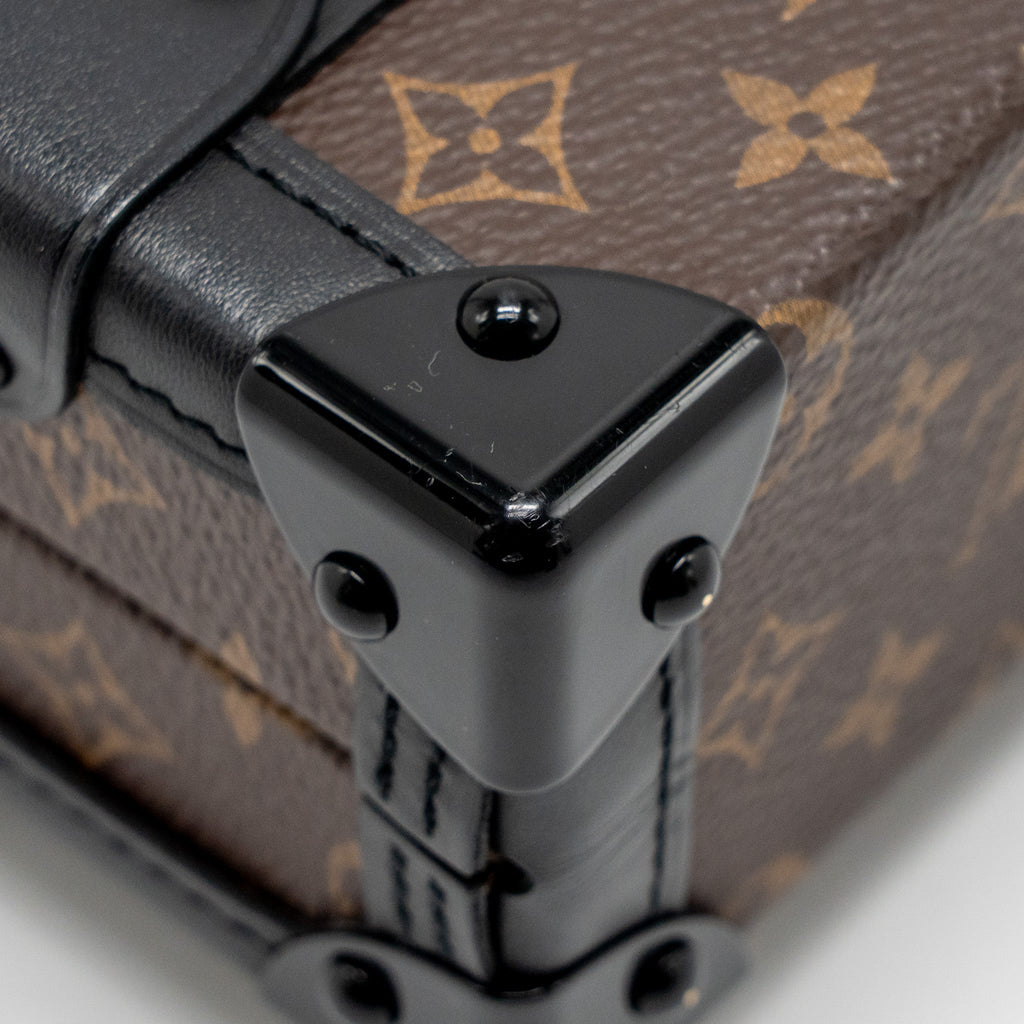 LOUIS VUITTON PETIT MALLE MONOGRAM CANVAS GHW