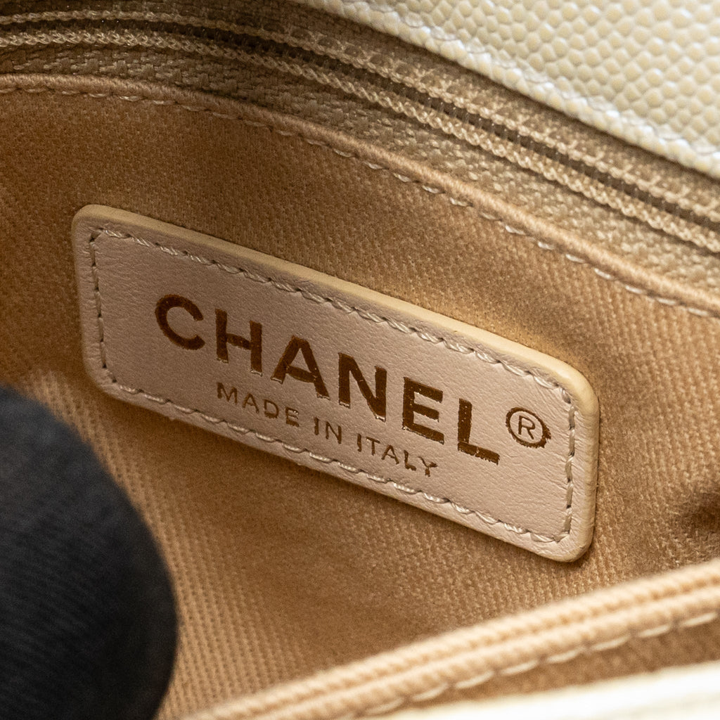 CHANEL MINI COCO HANDLE CAVIAR IRIDESCENT WHITE LGHW