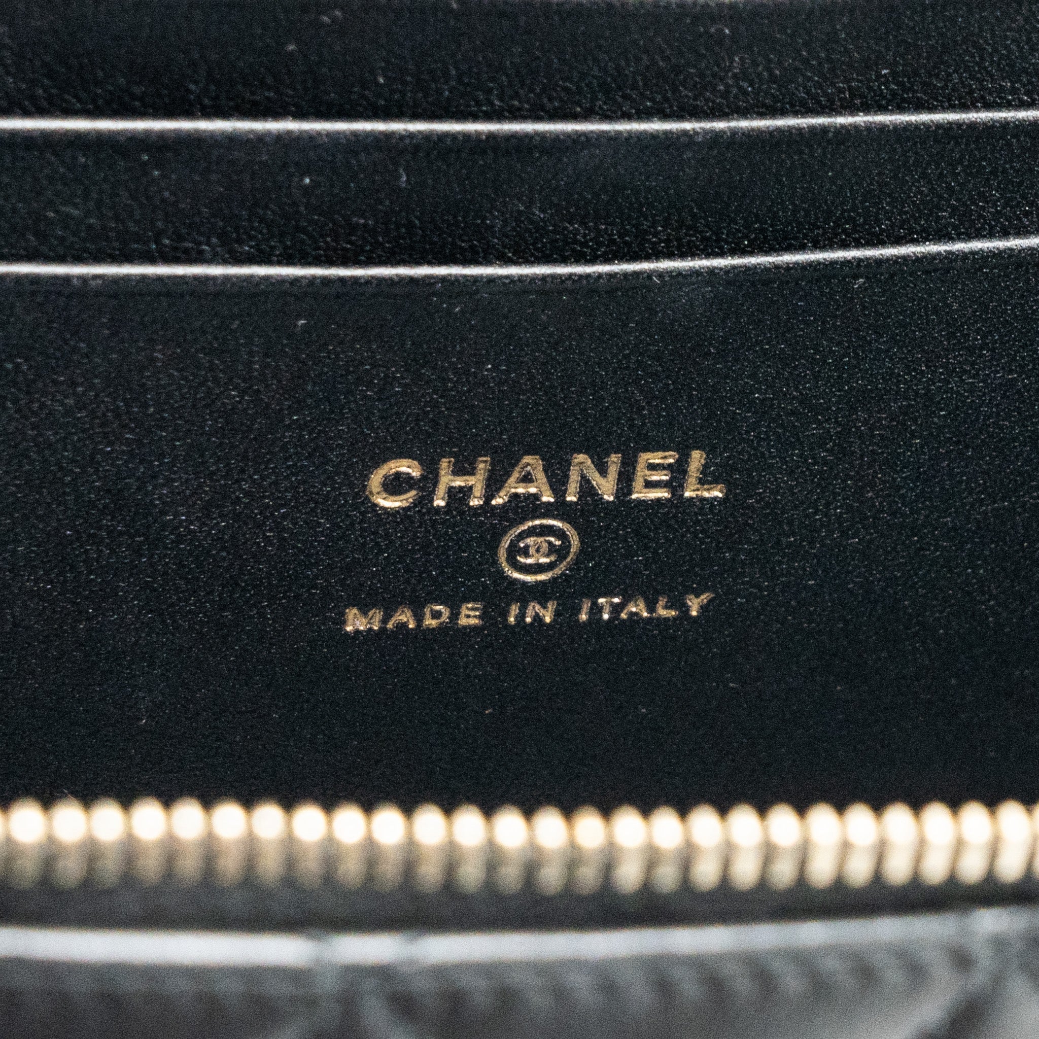 CHANEL TOP HANDLE LONG VANITY WITH CHAIN LAMBSKIN BLACK LGHW(MICROCHIP)