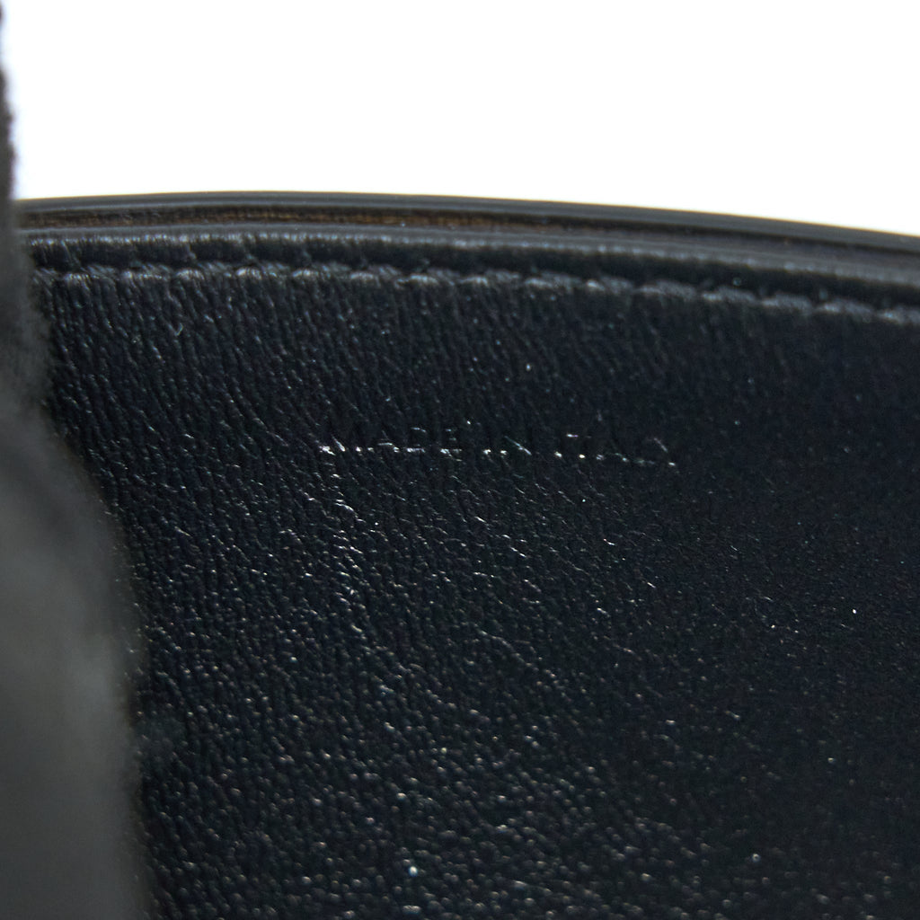 CELINE TEEN TRIOMPHE SHOULDER BAG CALFSKIN BLACK GHW