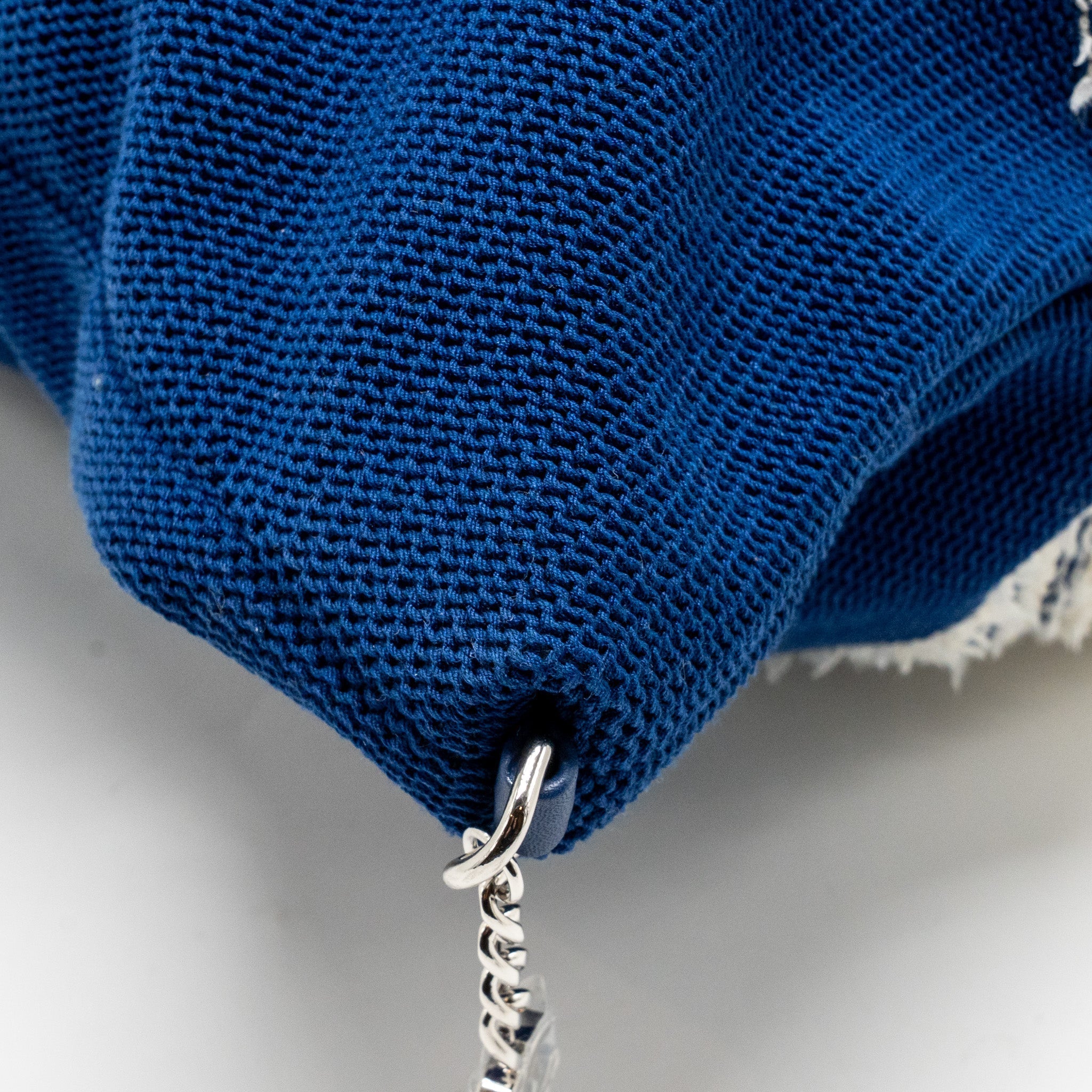 CHANEL 19P DEAUVILLE BIARRITZ VENICE TOTE TWEED WHITE / BLUE SHW