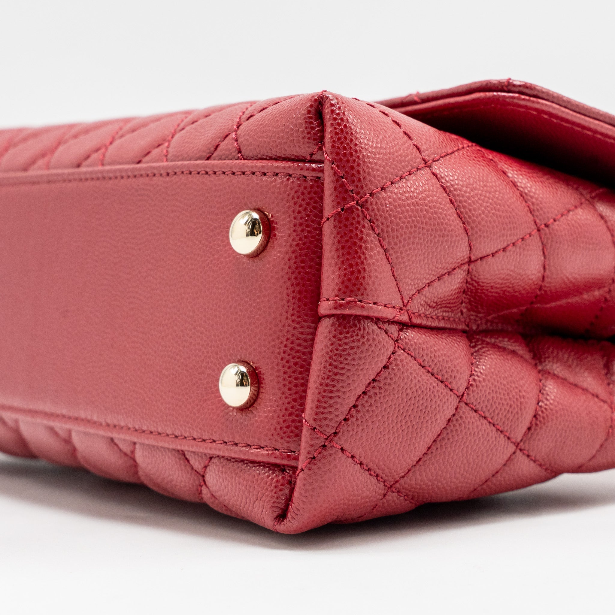 CHANEL SMALL COCO HANDLE CAVIAR RED LGHW (MICROCHIP)