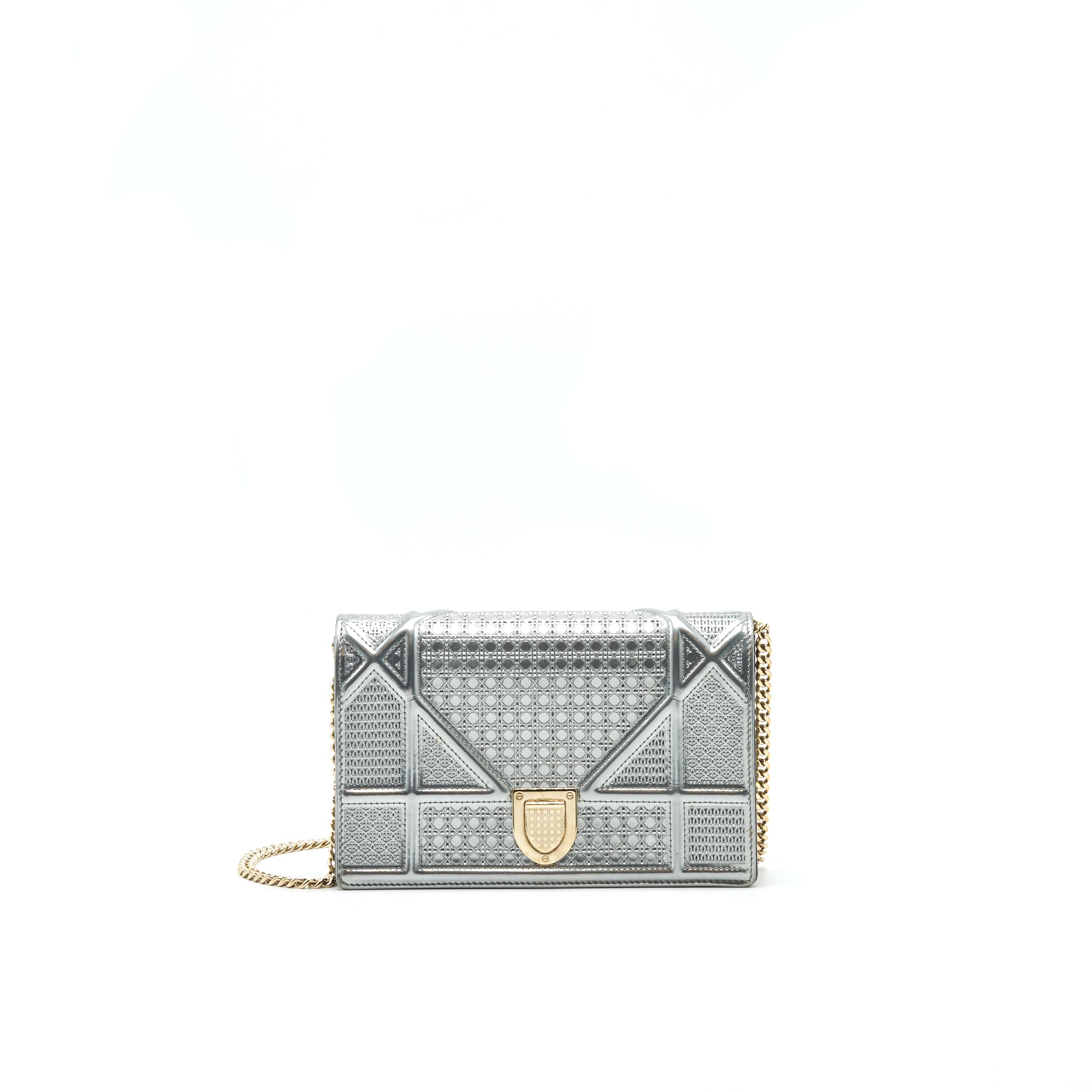 DIOR DIORAMA WALLET ON CHAIN METALLIC SILVER GHW