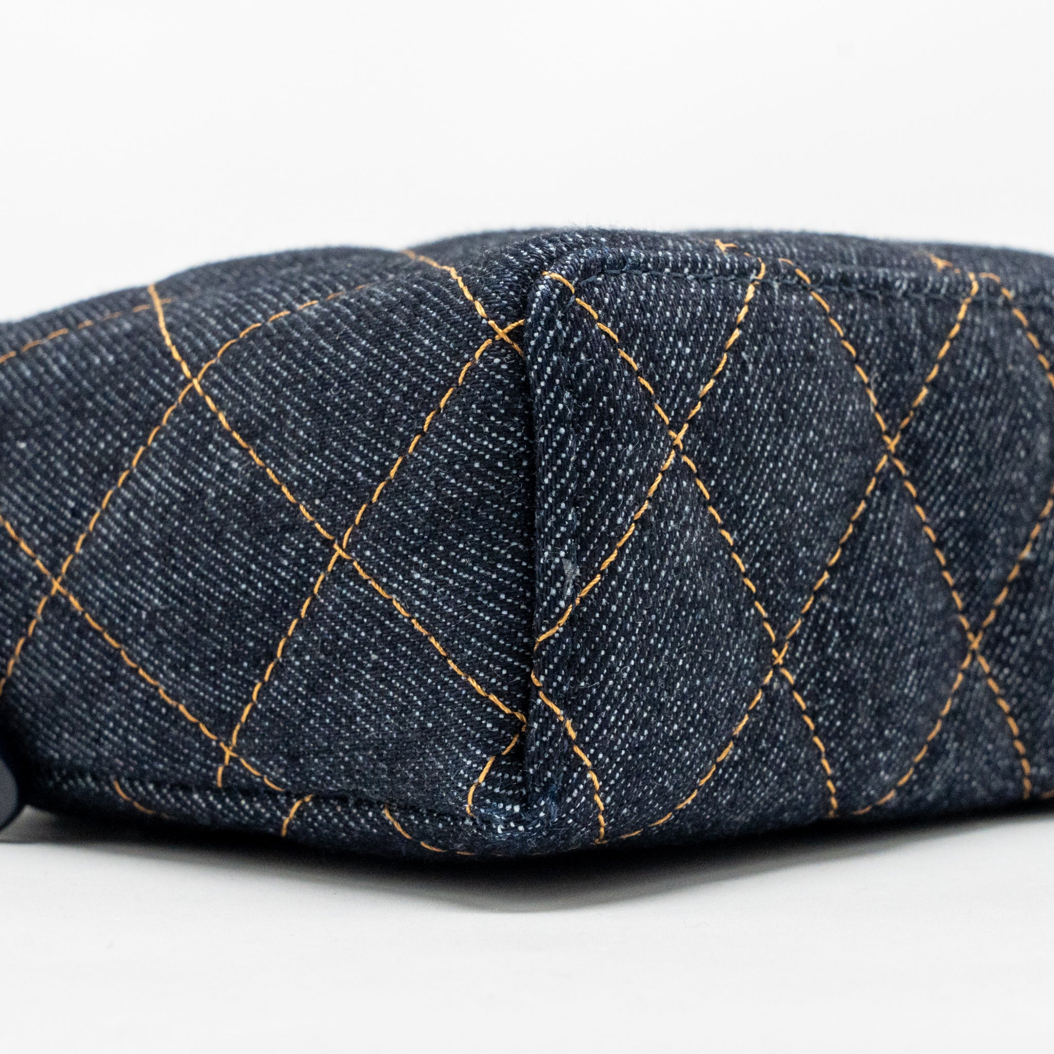 CHANEL 26P TOP HANDLE VANITY DENIM DARK BLUE LGHW (MICROCHIP)