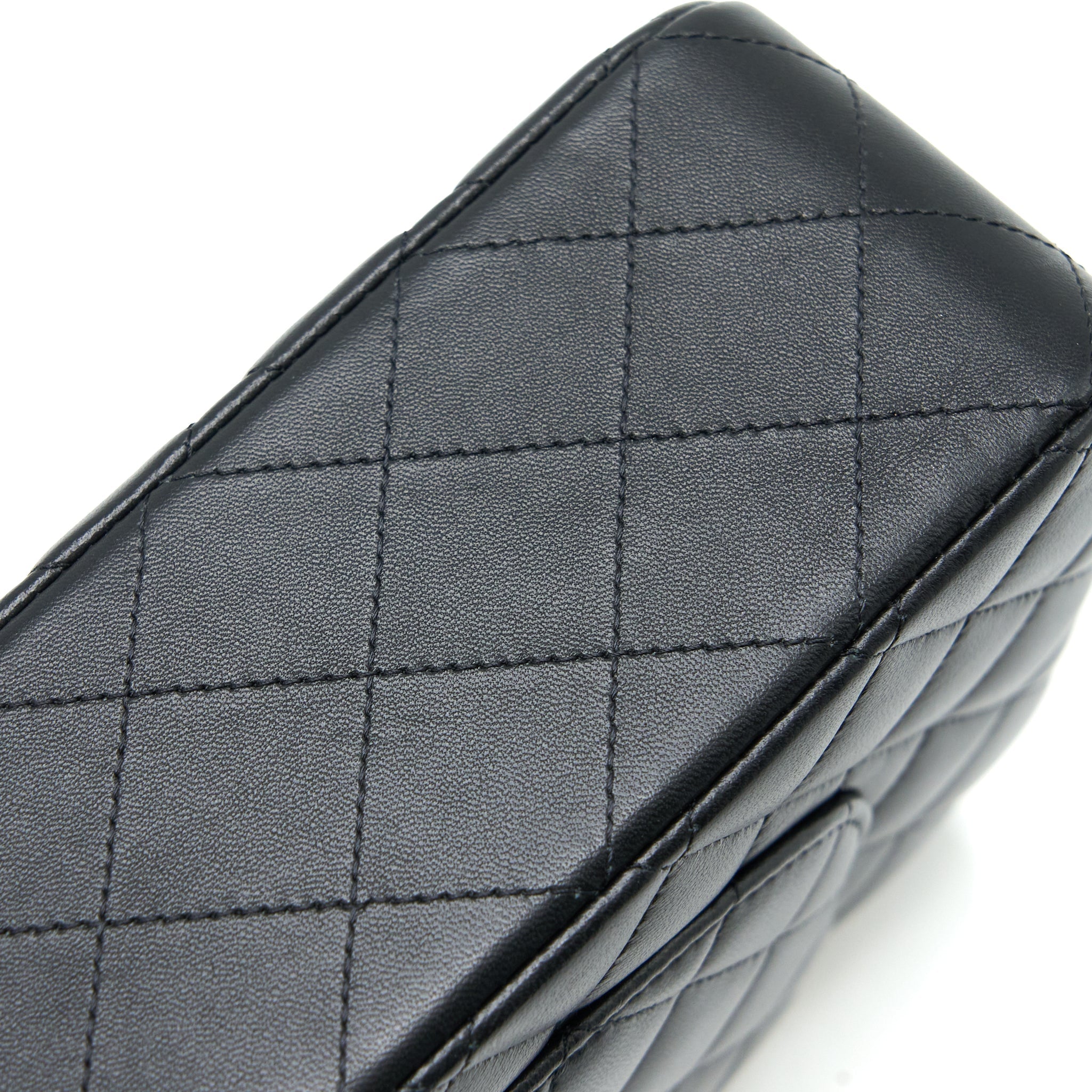 CHANEL MEDIUM CLASSIC FLAP BAG LAMBSKIN BLACK RGHW (MICROCHIP)