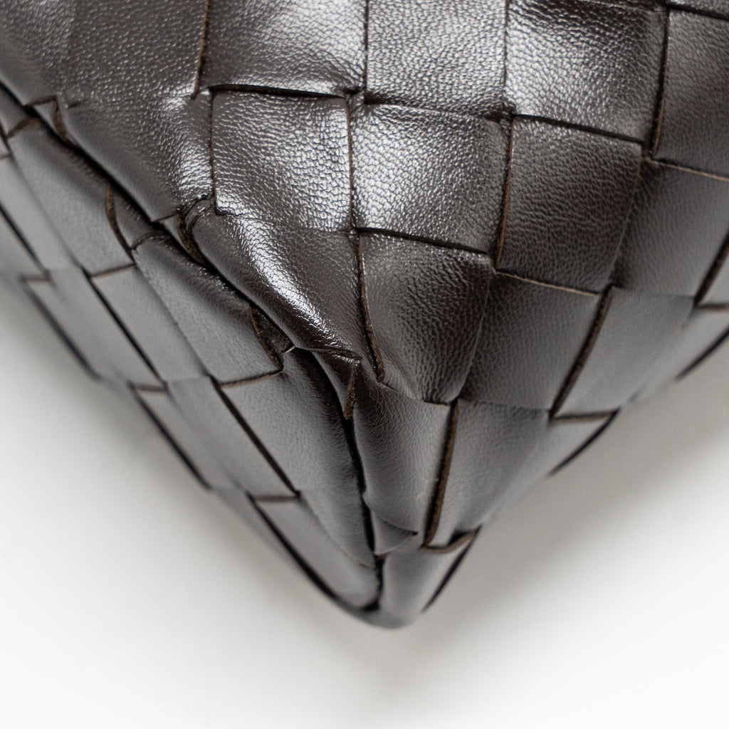BOTTEGA VENETA BANG BANG VANITY CASE WITH STRAP INTRECCIATO LEATHER FONDANT GHW