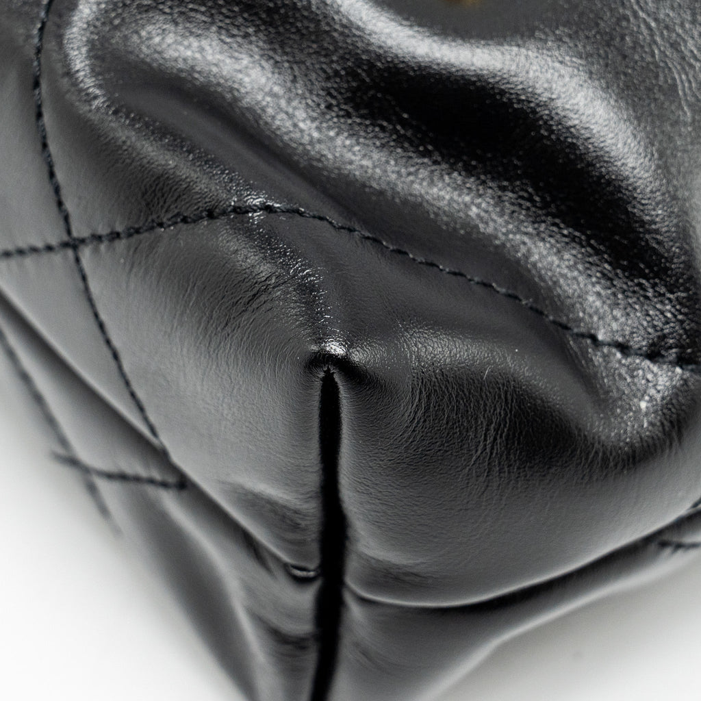 CHANEL MINI 22 BAG SHINY CALFSKIN BLACK GHW (MICROCHIP)