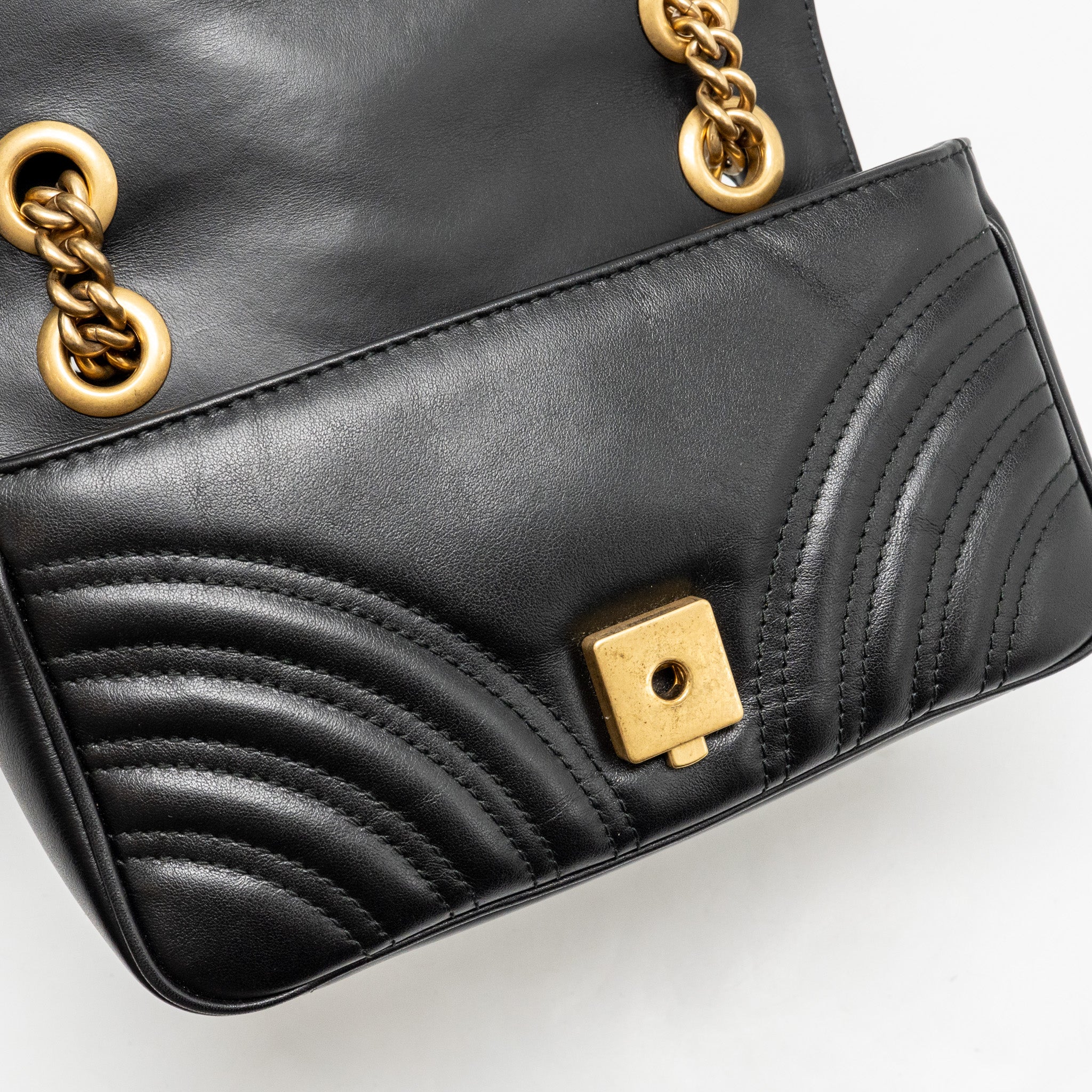 GUCCI SMALL GG MARMONT SHOULDER BAG CALFSKIN BLACK GHW
