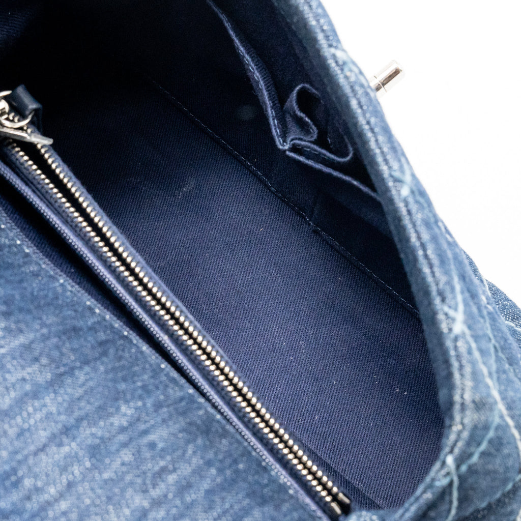 CHANEL MEDIUM COCO HANDLE DENIM/LEATHER BLUE SHW