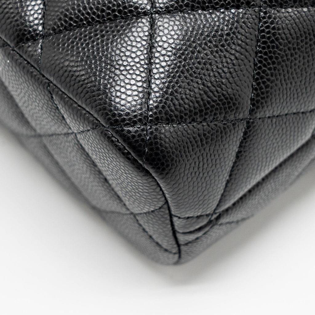CHANEL 25C DETAIL CC LOGO QUILTED HOBO BAG CAVIAR BLACK LGHW (MICROCHIP)