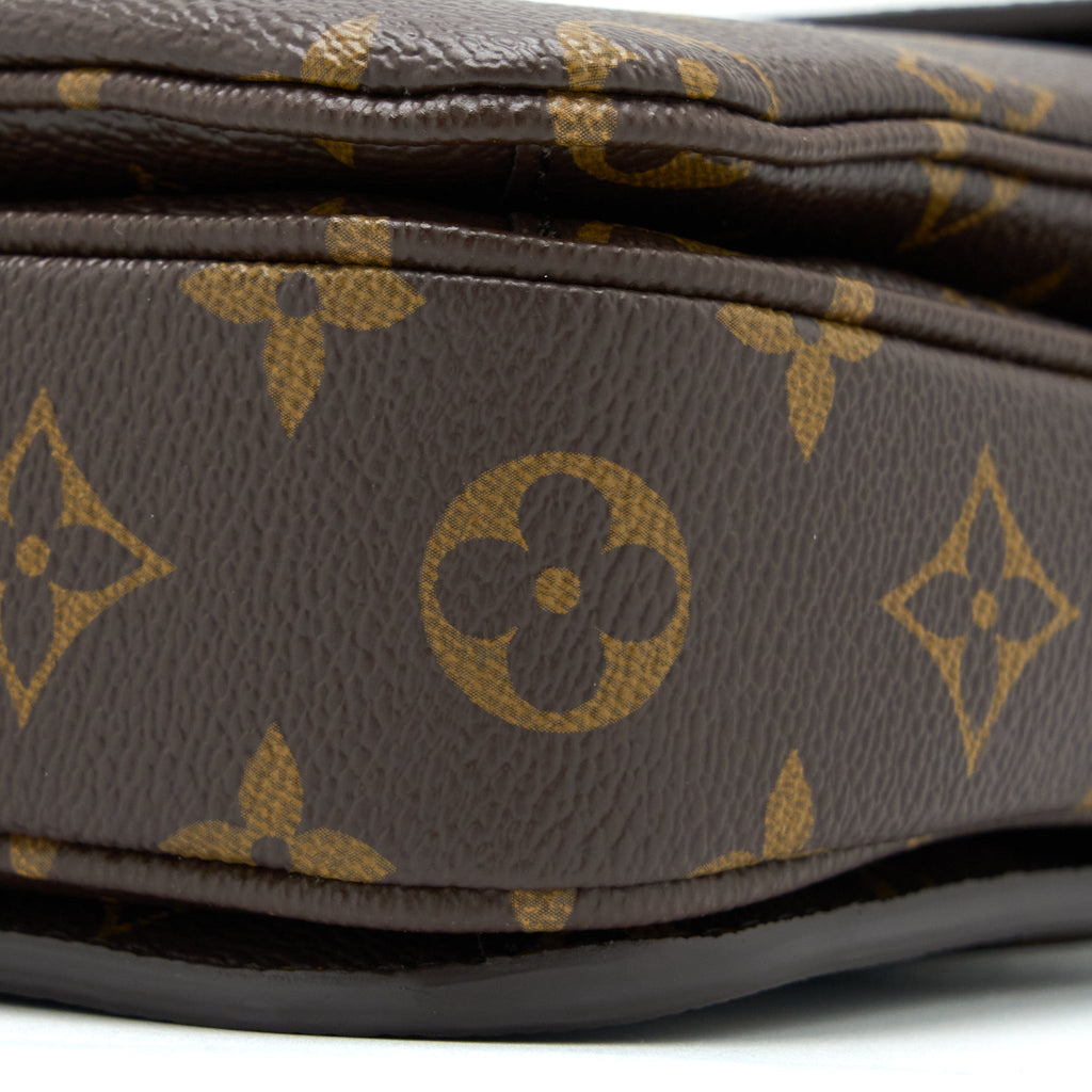 LOUIS VUITTON POCHETTE MÉTIS MONOGRAMS CANVAS GHW(NEW VERSION)