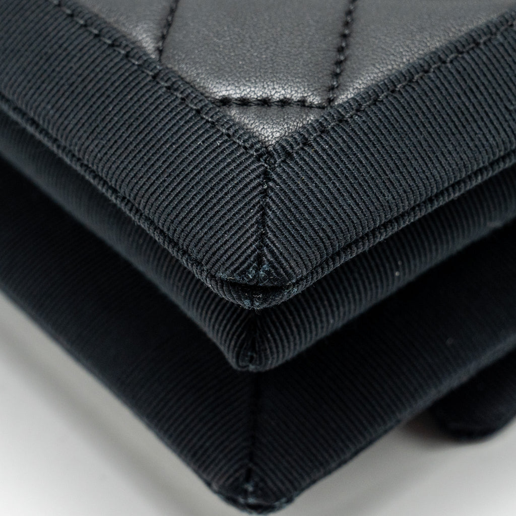 CHANEL QUILTED FLAP BAG LAMBSKIN/FABRIC SO BLACK