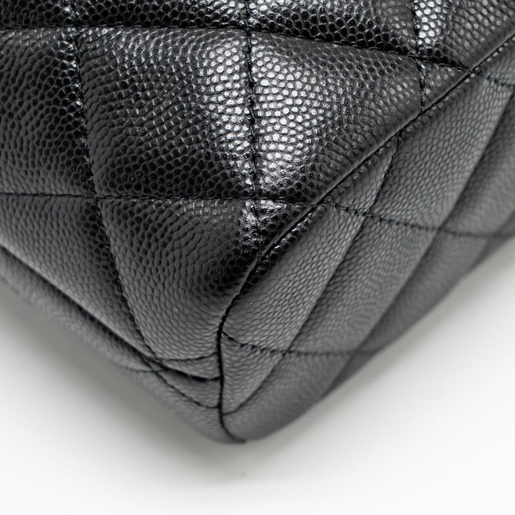 CHANEL 25C DETAIL CC LOGO QUILTED HOBO BAG CAVIAR BLACK LGHW (MICROCHIP)