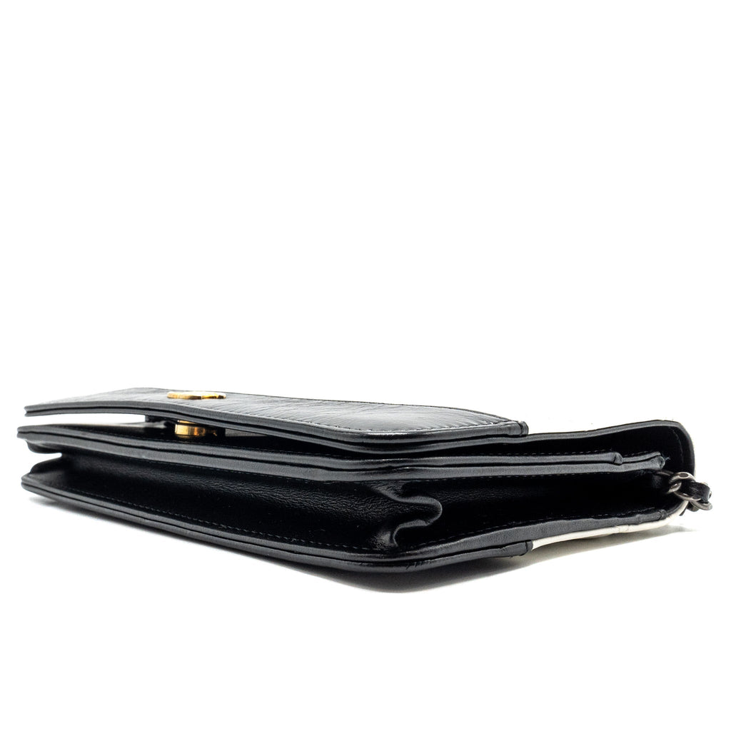 CHANEL GABRIELLE WALLET ON CHAIN CALFSKIN WHITE / BLACK MULTICOLOUR HARDWARE