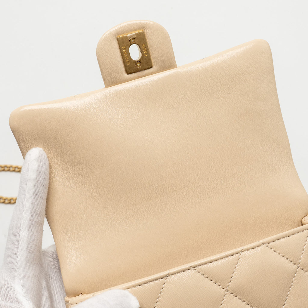 CHANEL 25C COCO LOVE ADJUSTABLE CHAIN SHINY LAMBSKIN BEIGE GHW (MICROCHIP)