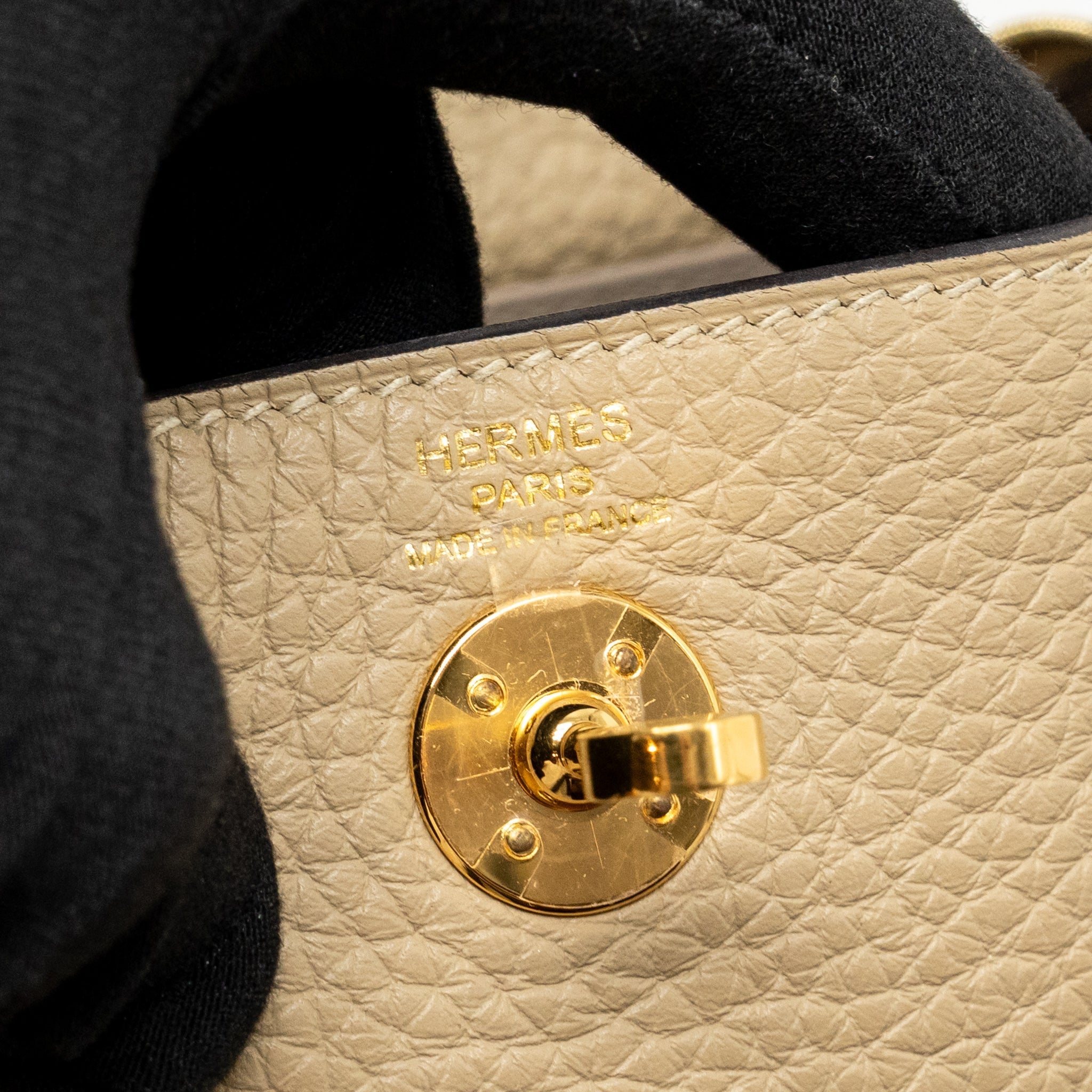HERMES MINI LINDY CLEMENCE TRENCH GHW
