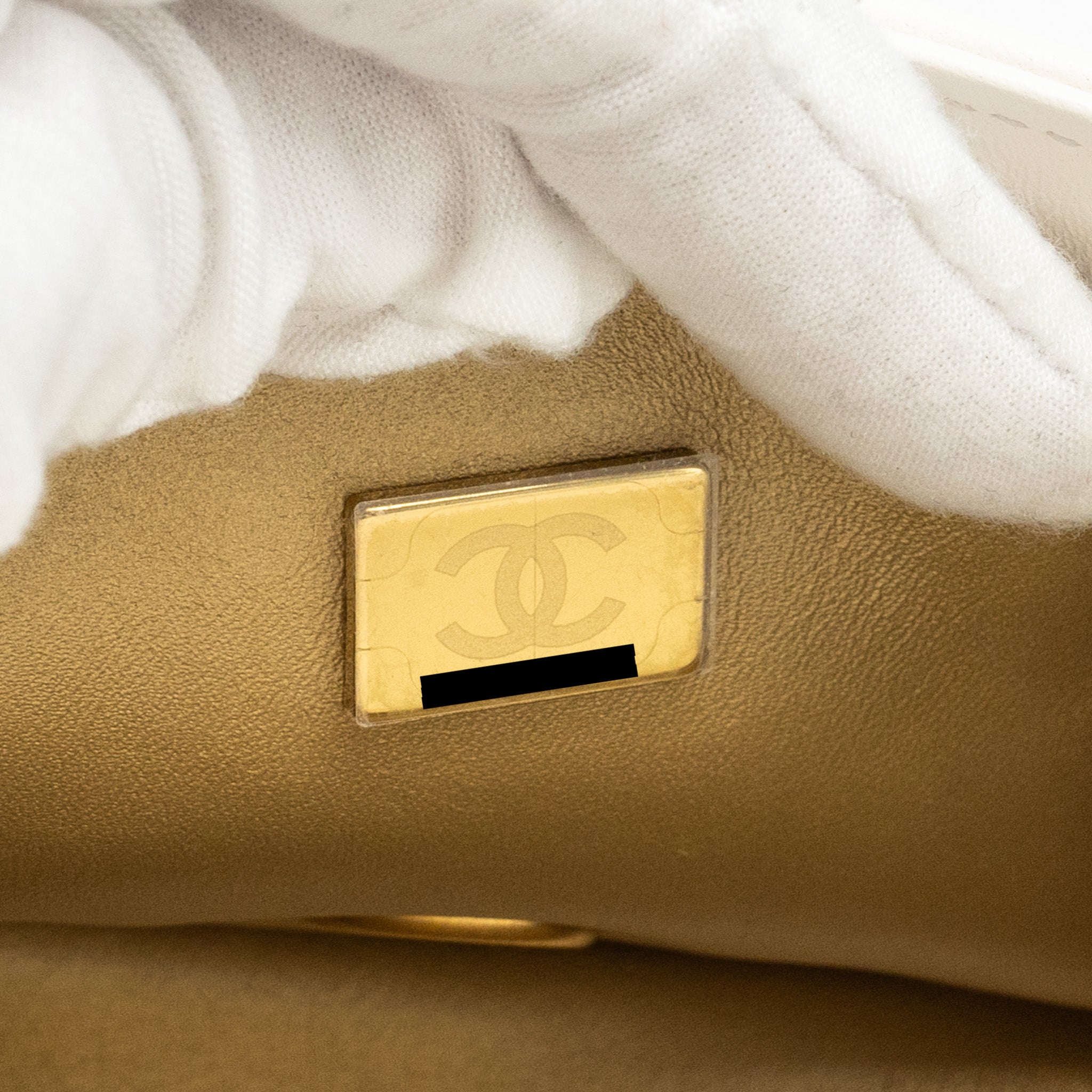 CHANEL PEARL CRUSH MINI RECTANGULAR FLAP BAG LAMBSKIN WHITE GHW(MICROCHIP)