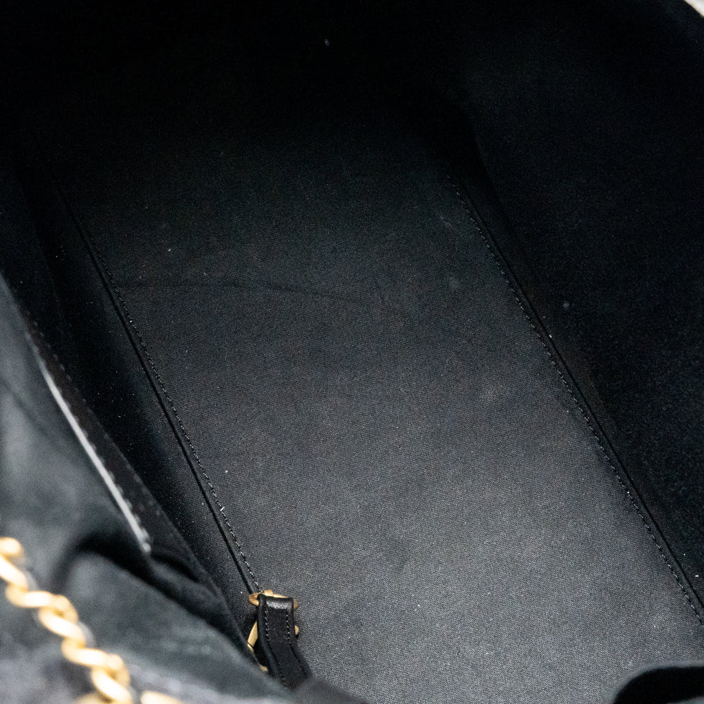 CHANEL 25 MEDIUM HANDBAG WASHED DENIM BLACK GHW (MICROCHIP)